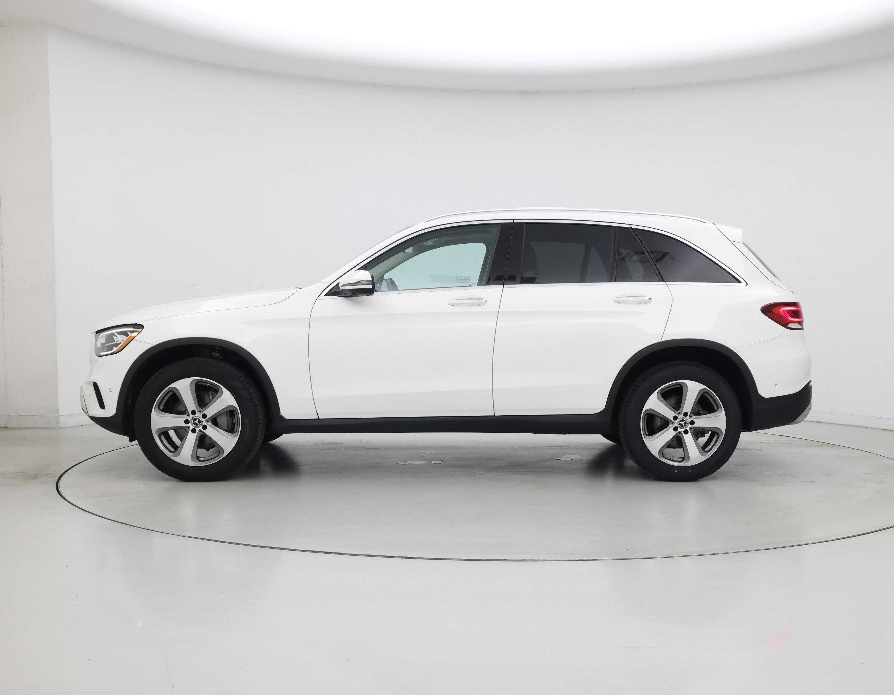 Thumbnail: 2022 Mercedes-Benz GLC - 3