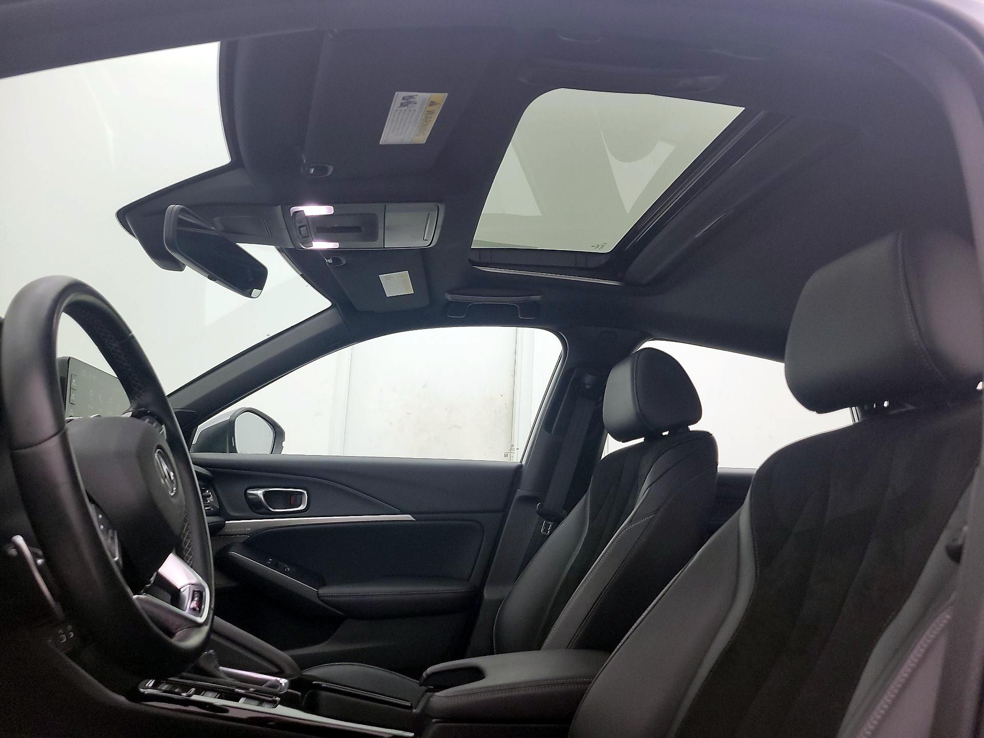 Thumbnail: 2023 Acura Integra - 19