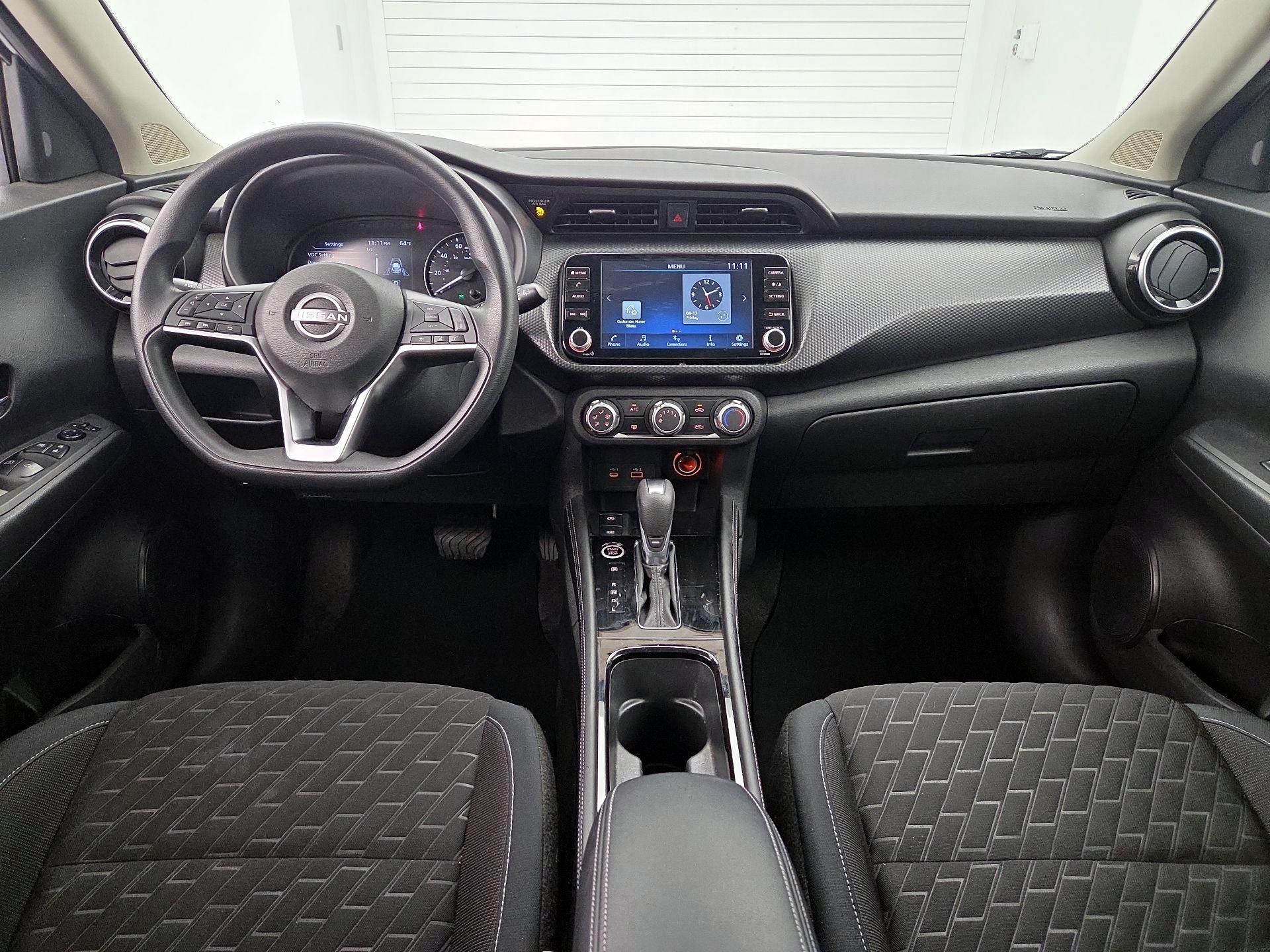 Thumbnail: 2023 Nissan Kicks - 9