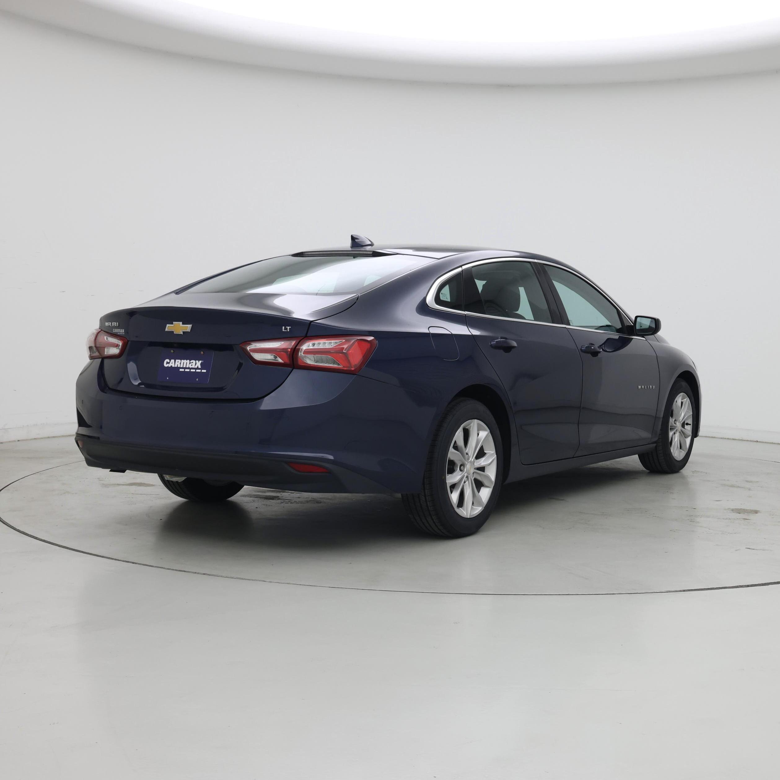 Thumbnail: 2022 Chevrolet Malibu - 8