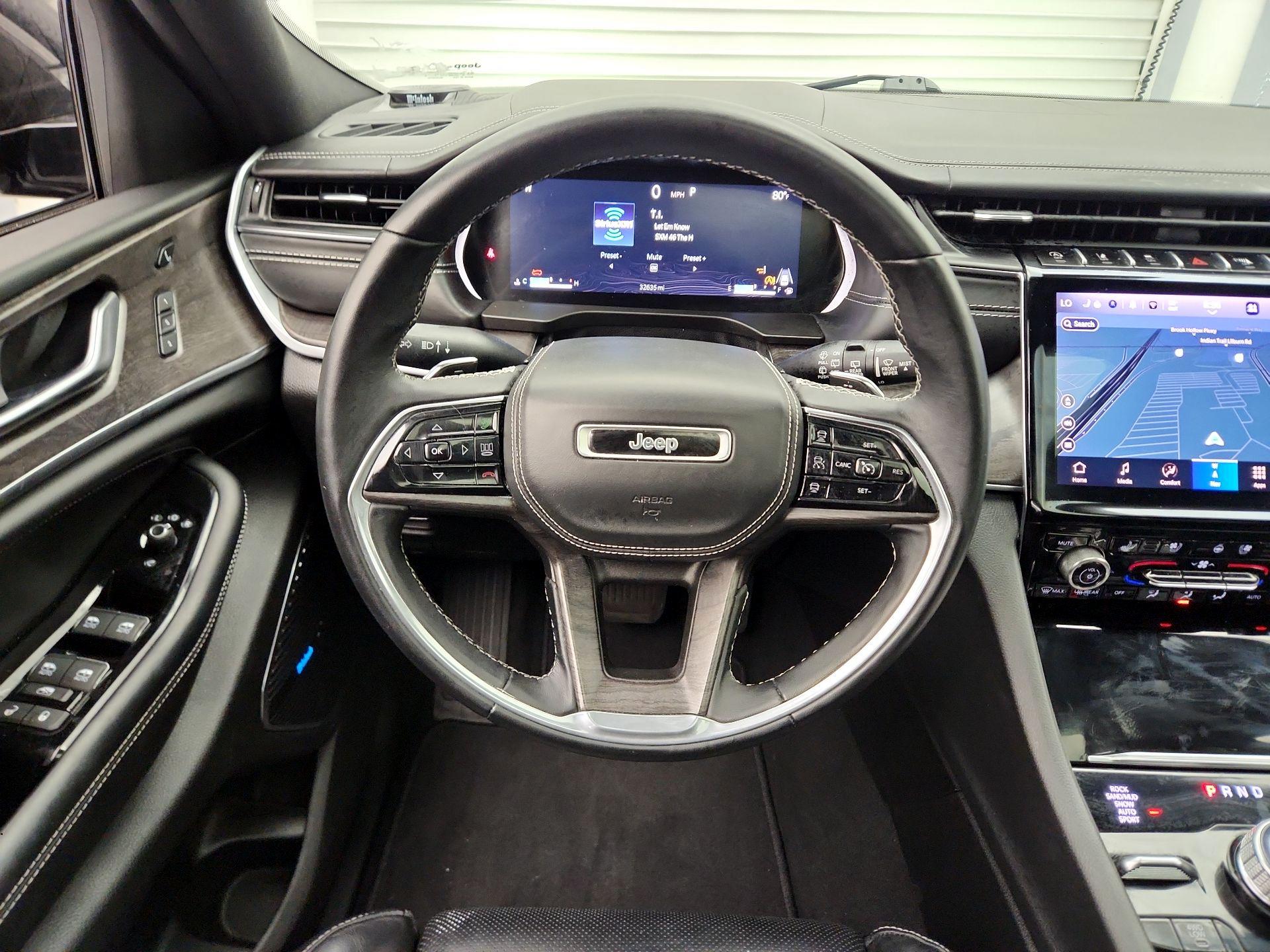 Thumbnail: 2022 Jeep Grand Cherokee - 10