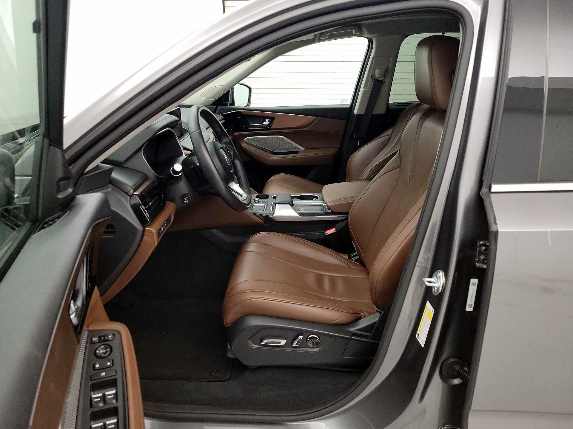 Thumbnail: 2022 Acura MDX - 11