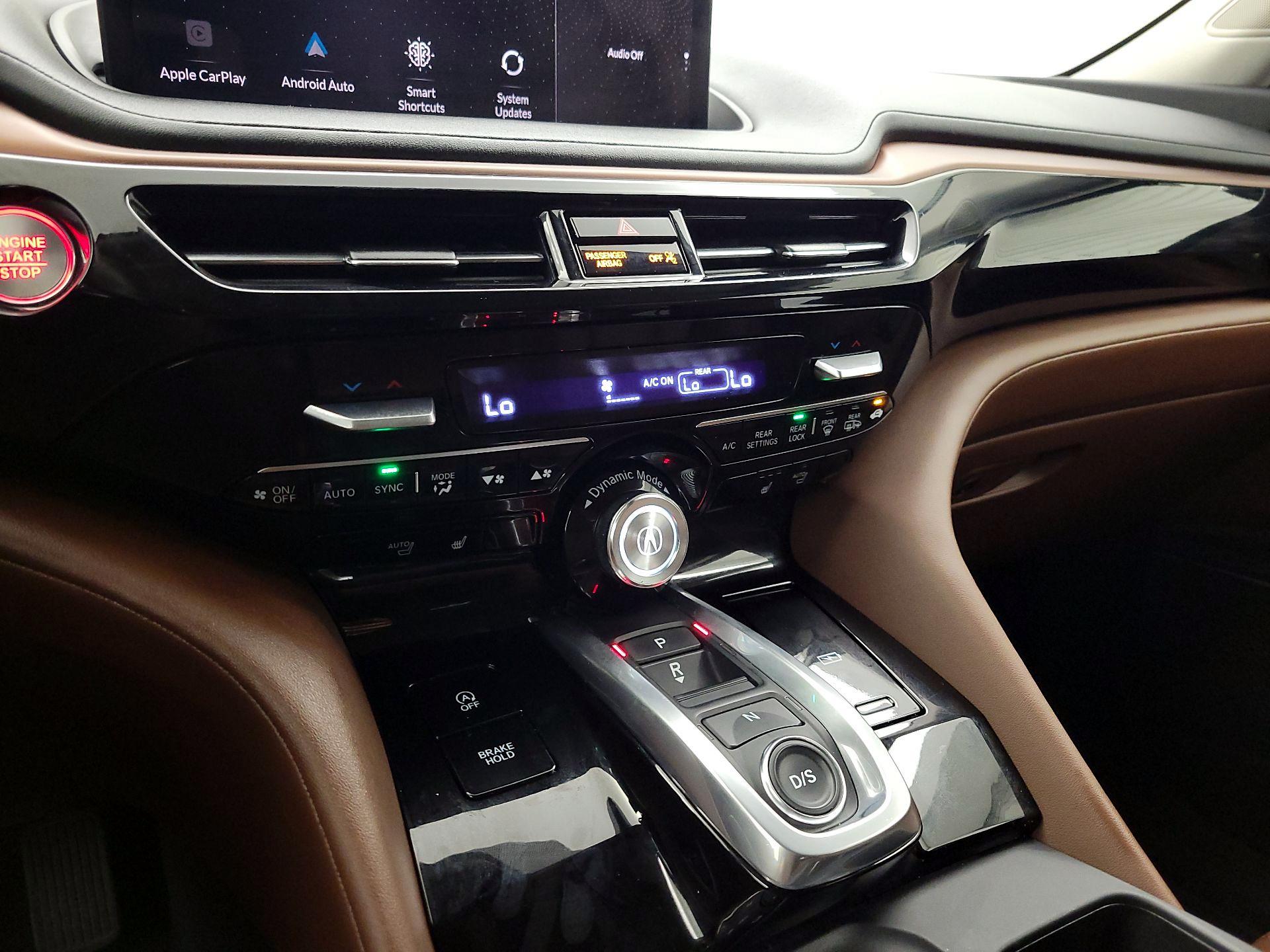 Thumbnail: 2022 Acura MDX - 17