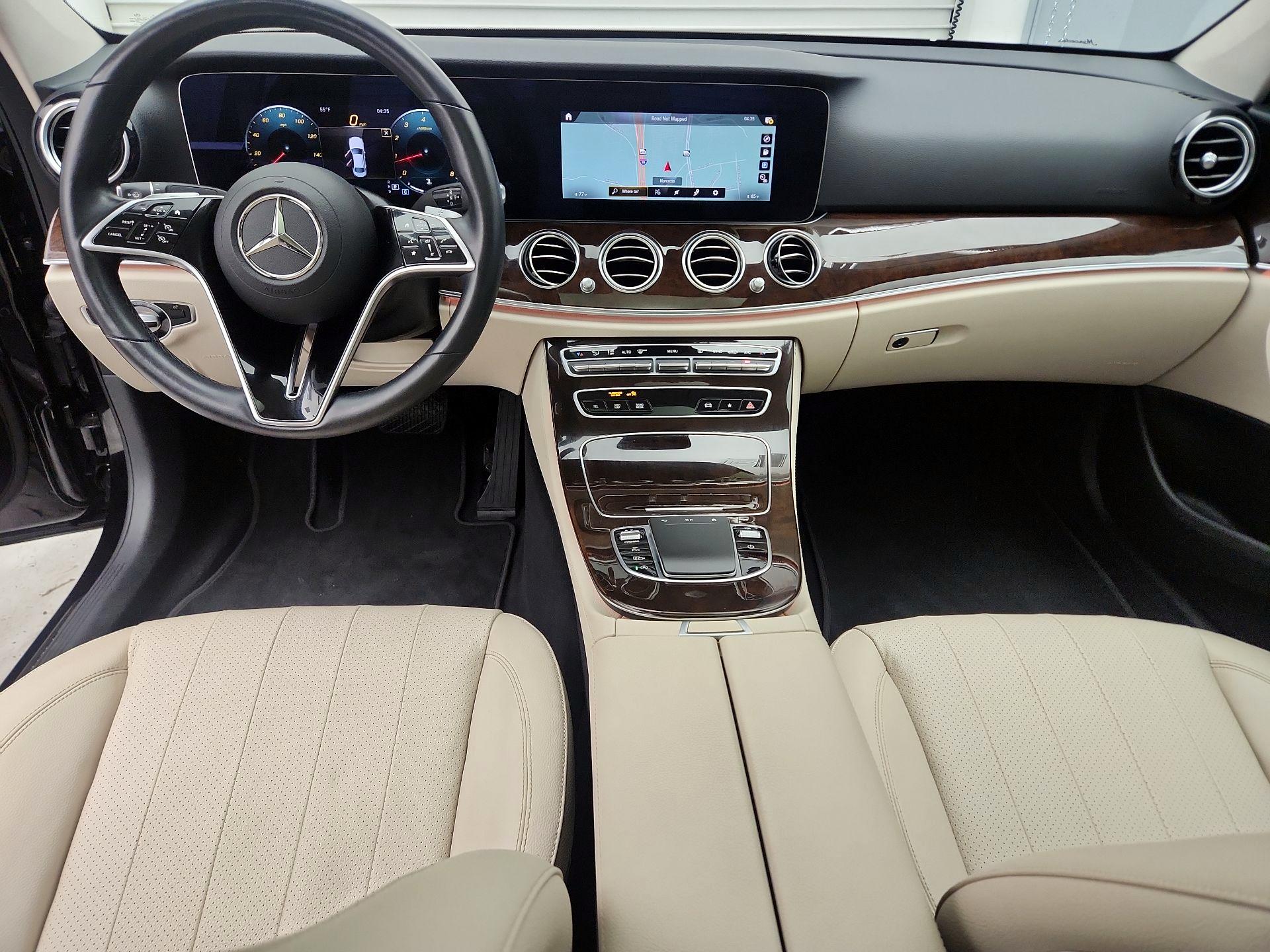 Thumbnail: 2022 Mercedes-Benz E-Class - 9