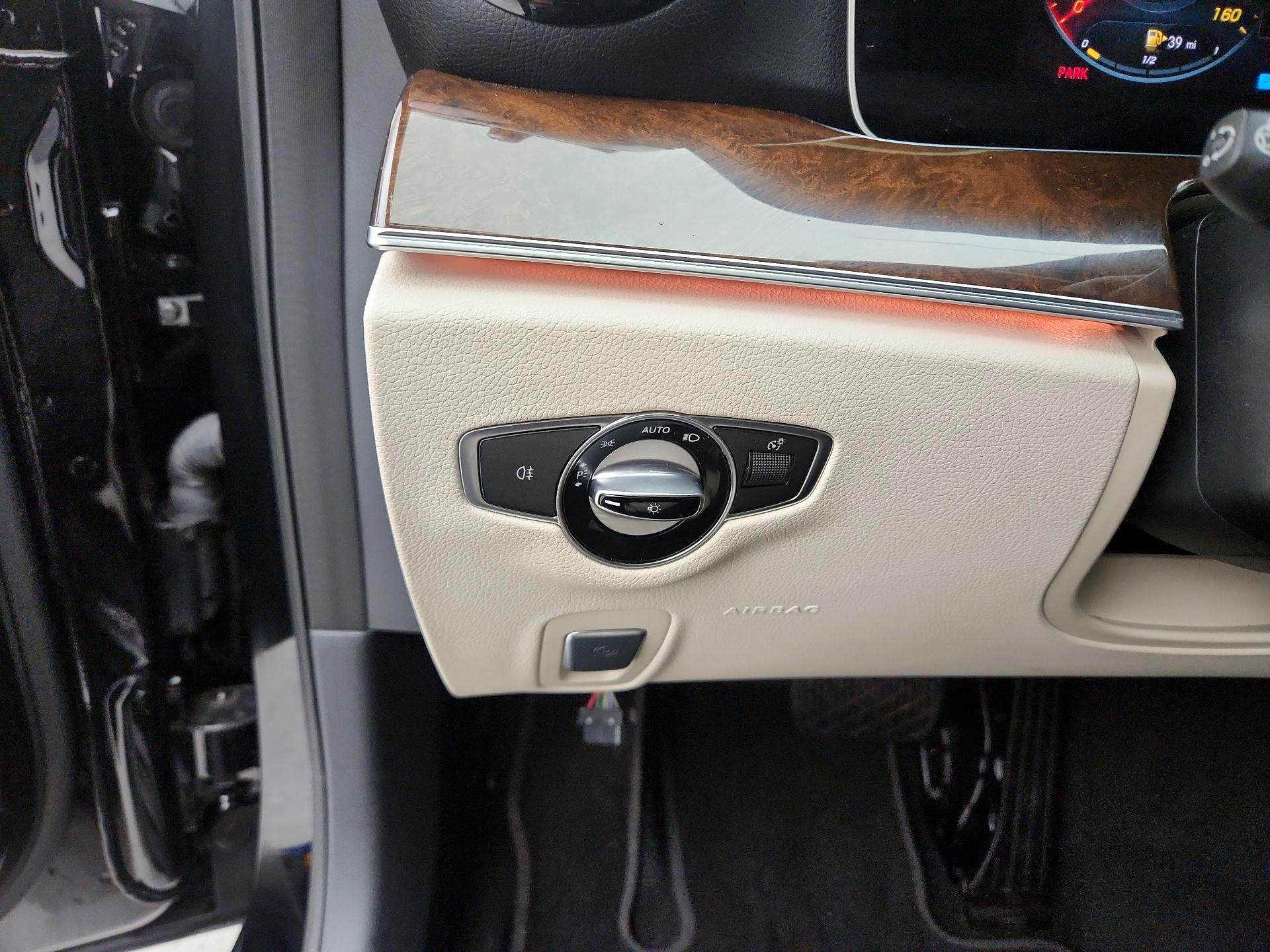 Thumbnail: 2022 Mercedes-Benz E-Class - 13