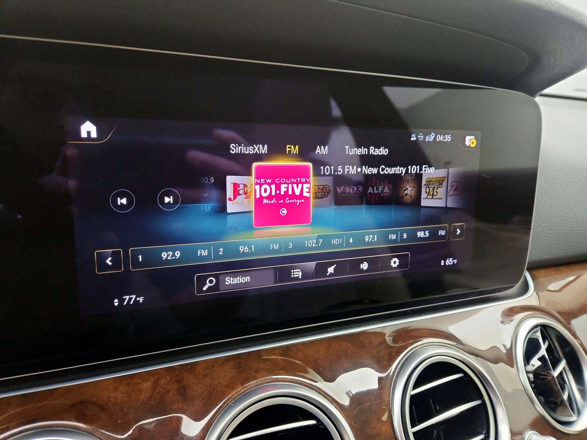 Thumbnail: 2022 Mercedes-Benz E-Class - 16