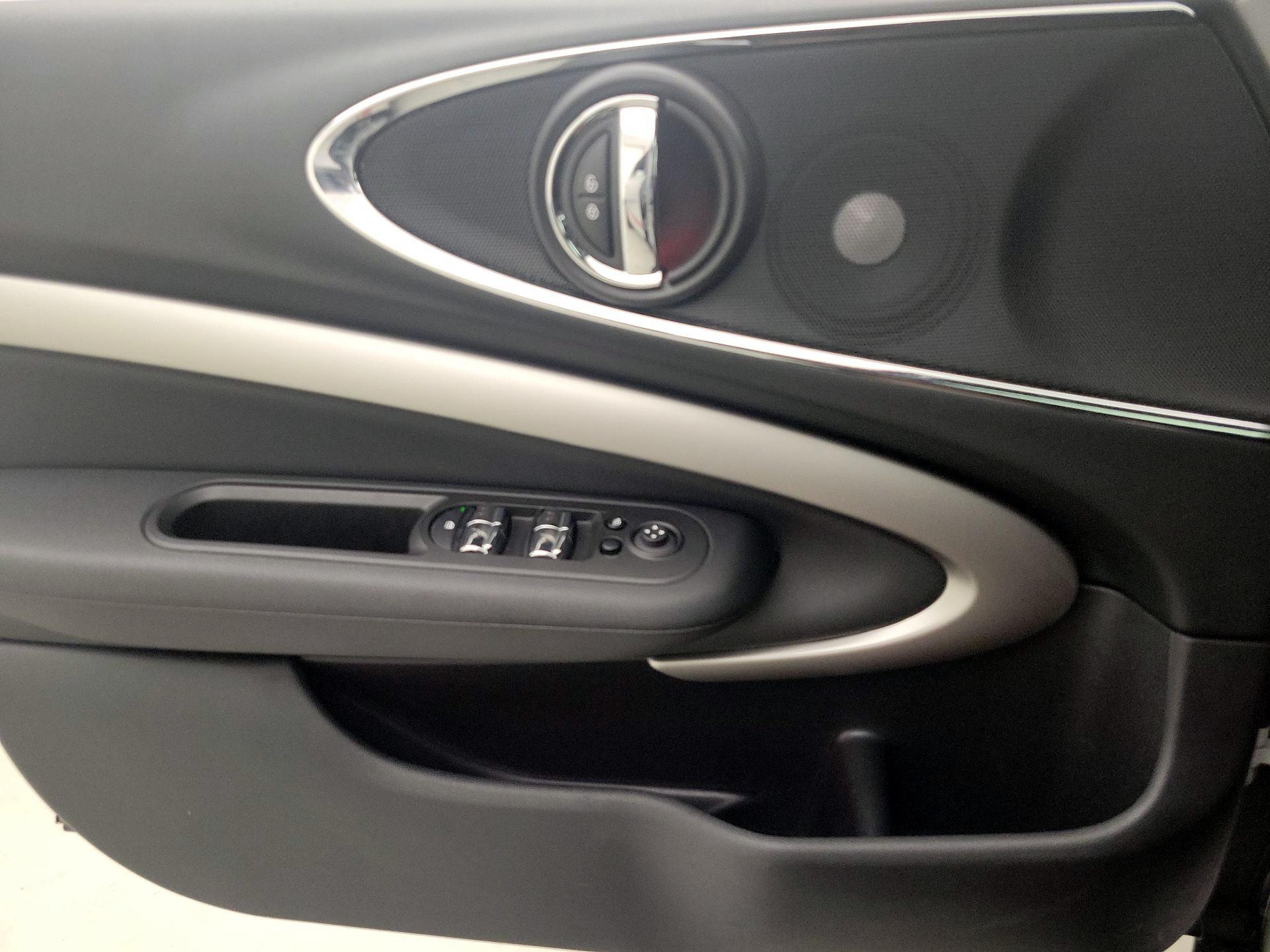 Thumbnail: 2023 MINI Cooper Clubman - 12