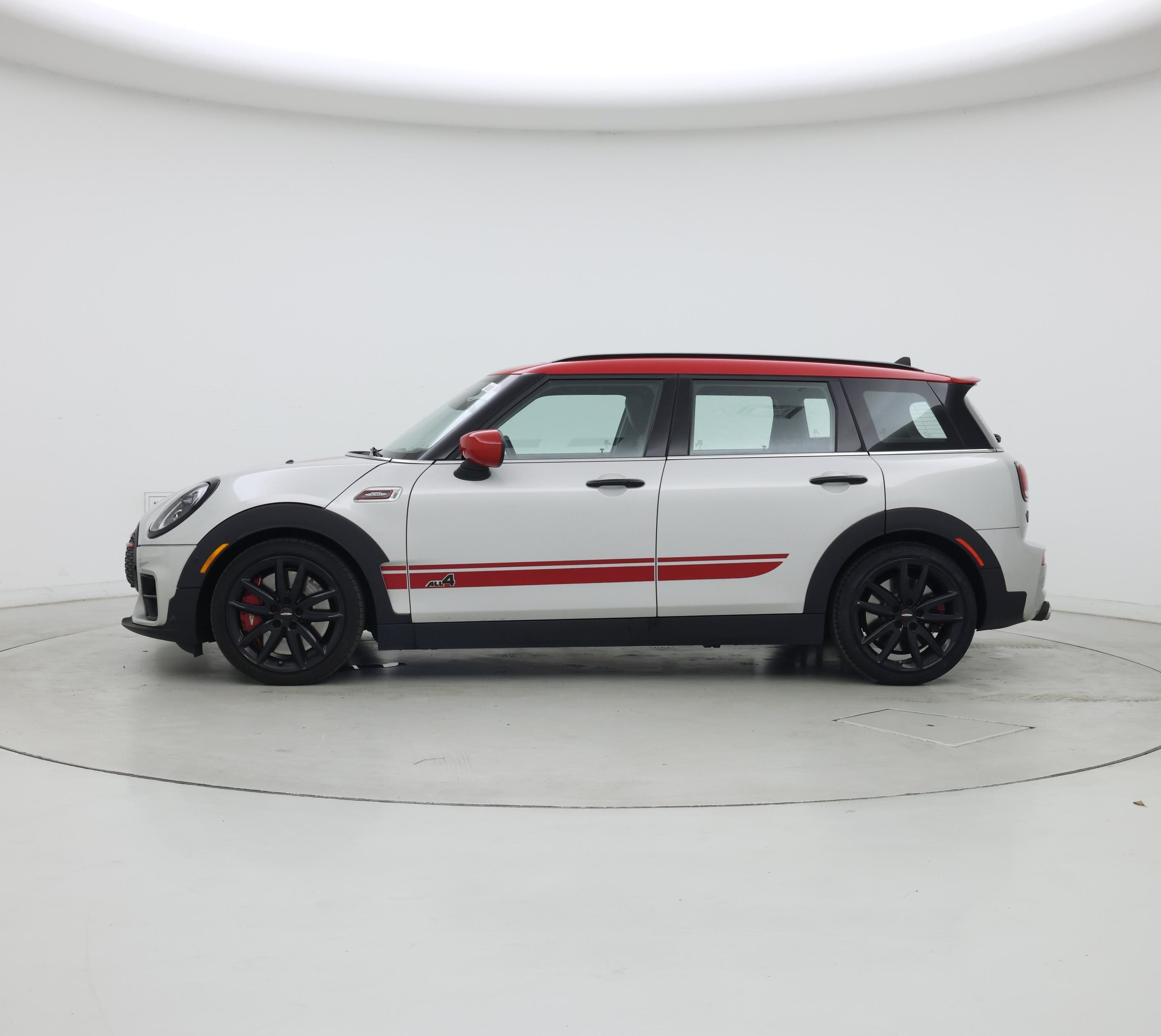 Thumbnail: 2023 MINI Cooper Clubman - 3