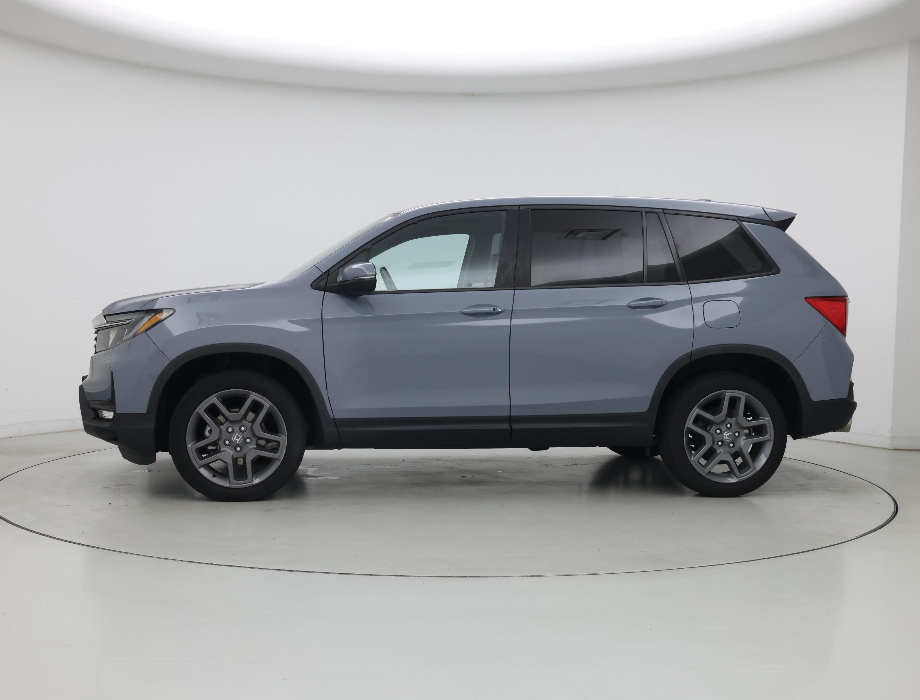 Thumbnail: 2023 Honda Passport - 3