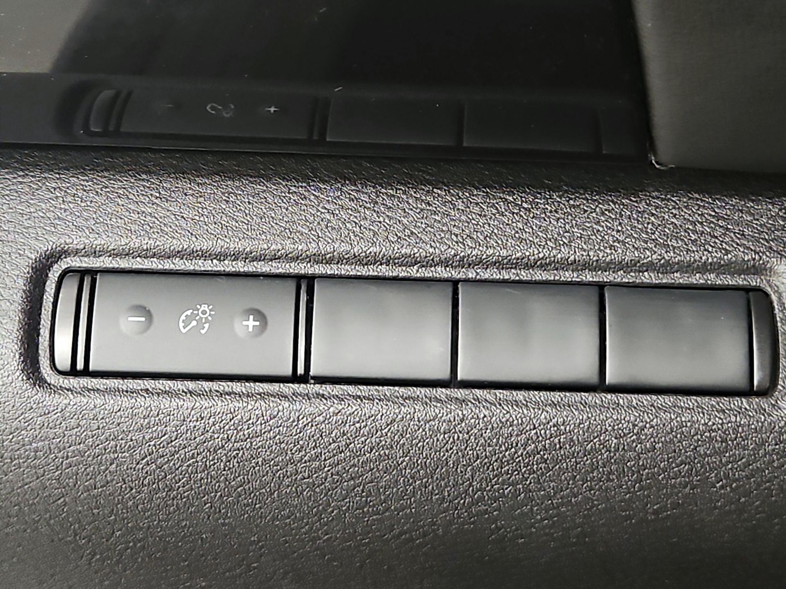 2024 Nissan Pathfinder S - Photo 14