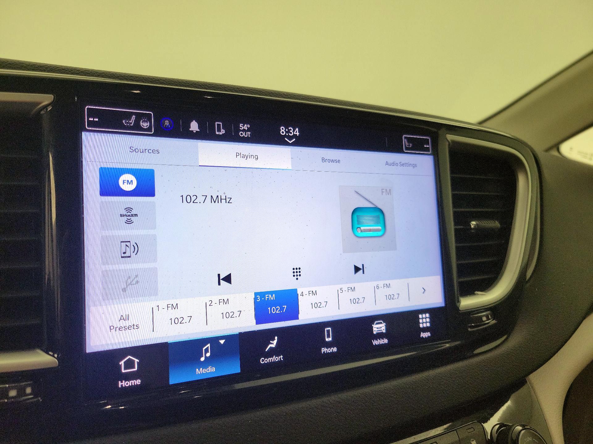 Thumbnail: 2023 Chrysler Pacifica - 15