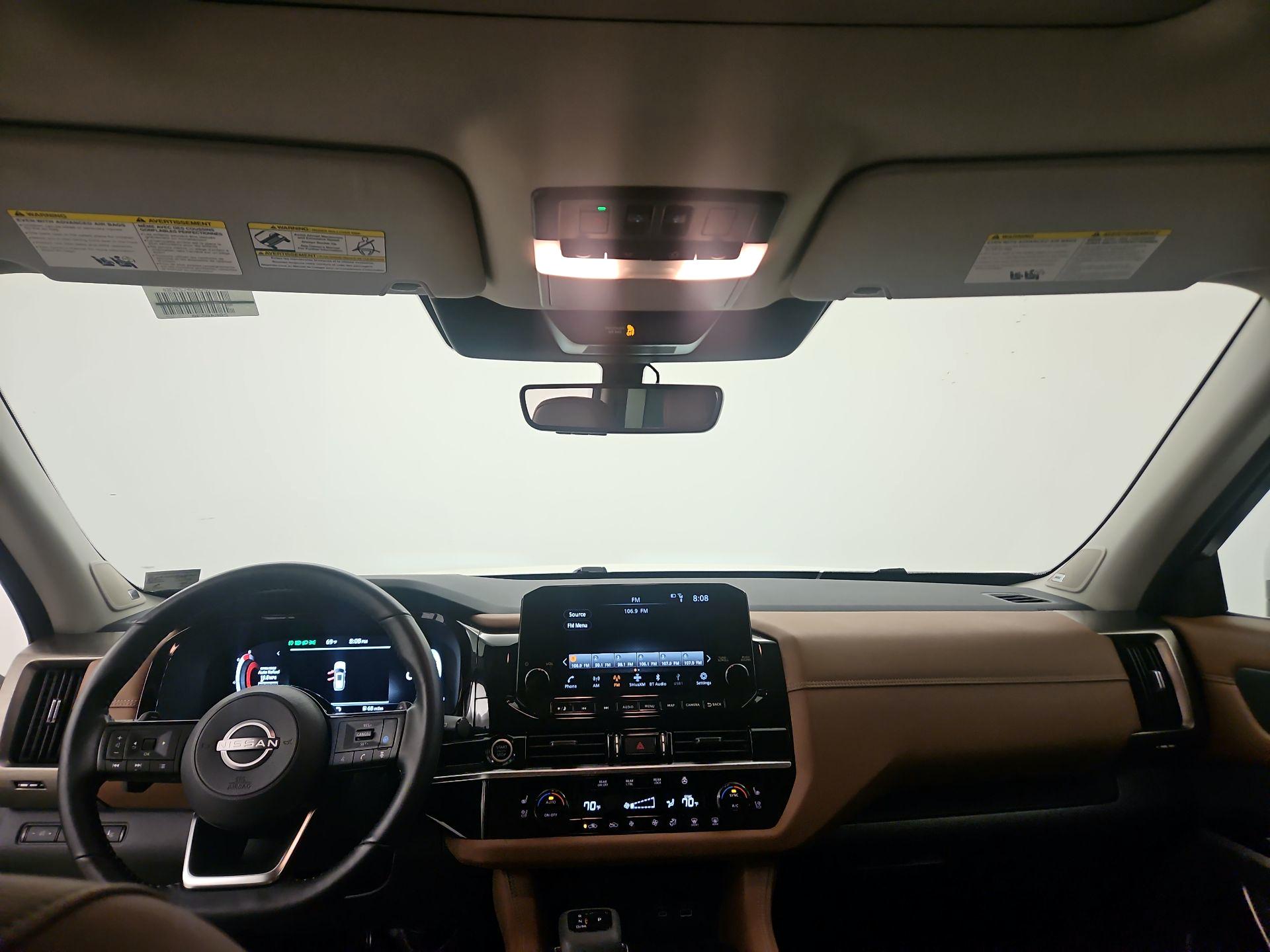 Thumbnail: 2023 Nissan Pathfinder - 9