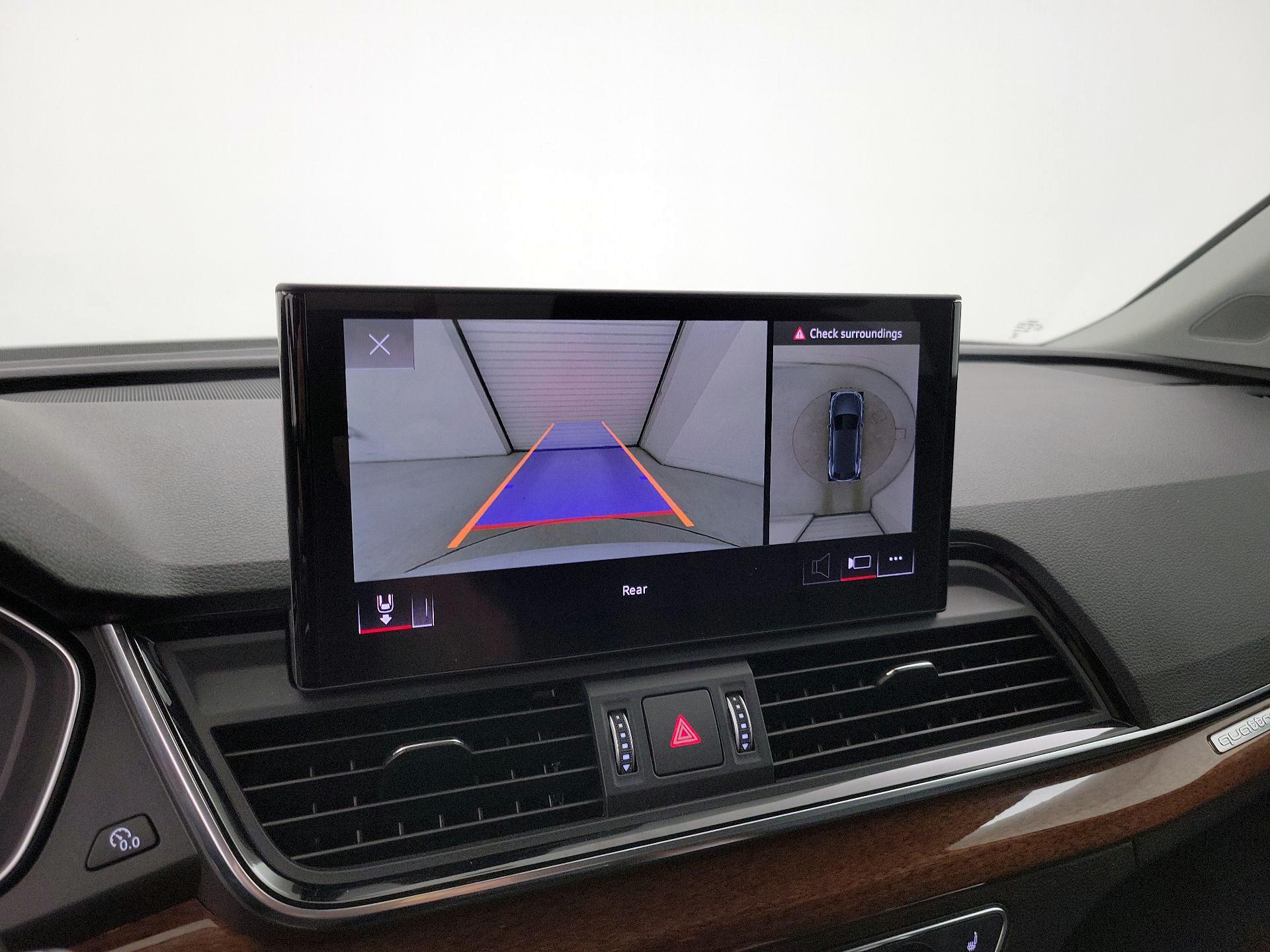 Thumbnail: 2023 Audi Q5 - 14