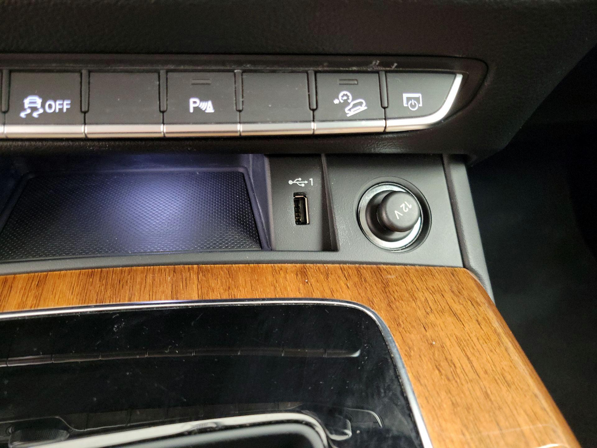 Thumbnail: 2023 Audi Q5 - 18