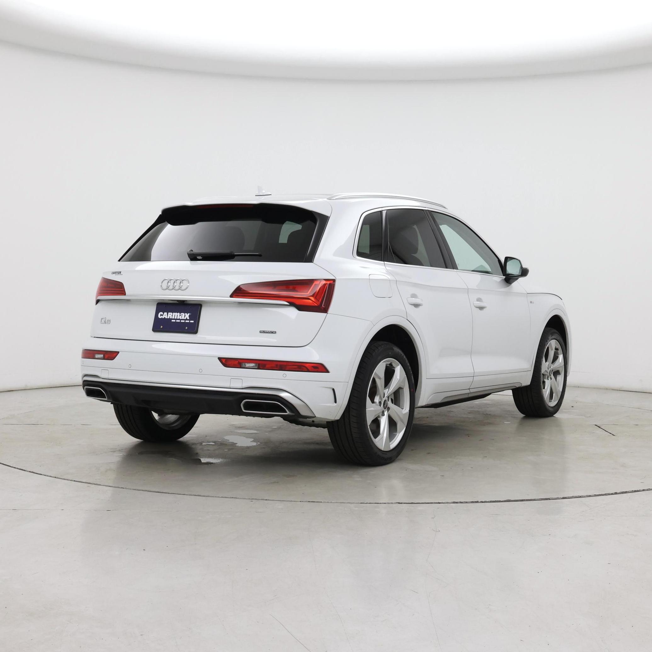 Thumbnail: 2023 Audi Q5 - 8