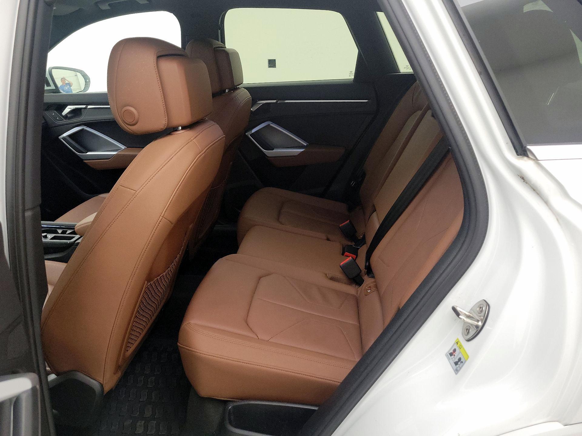 Thumbnail: 2020 Audi Q3 - 20