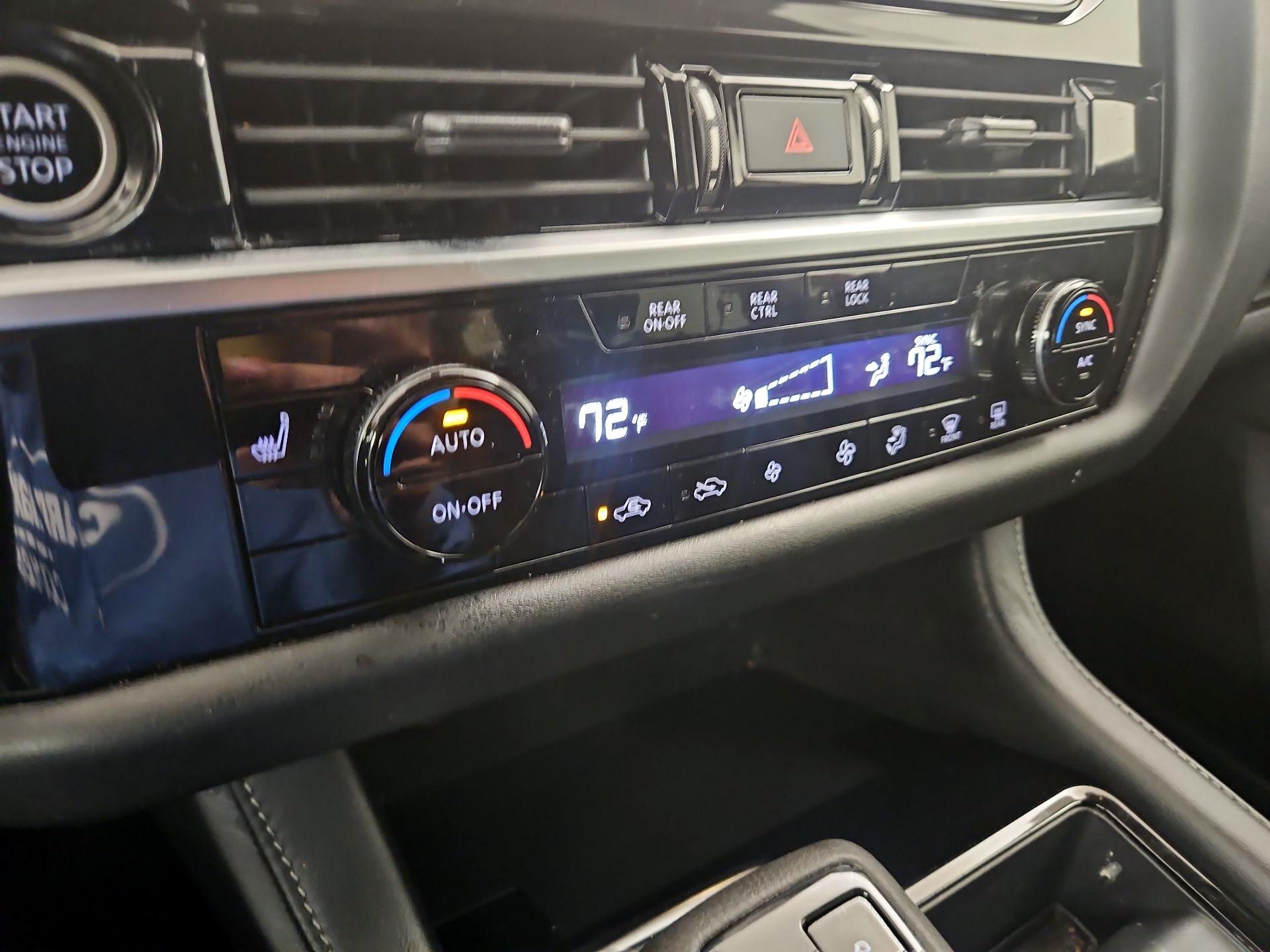 Thumbnail: 2023 Nissan Pathfinder - 16