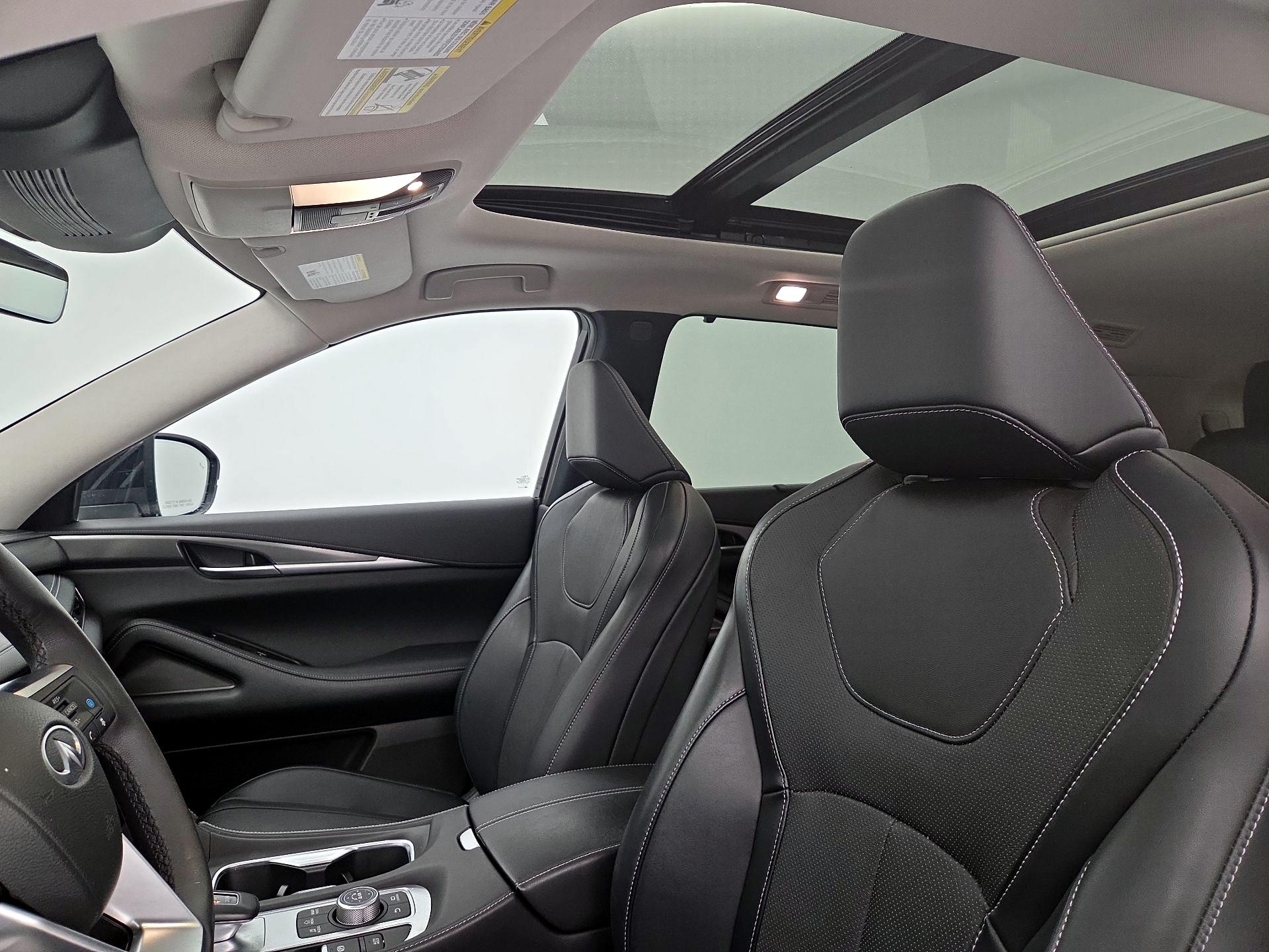 Thumbnail: 2023 INFINITI QX60 - 20
