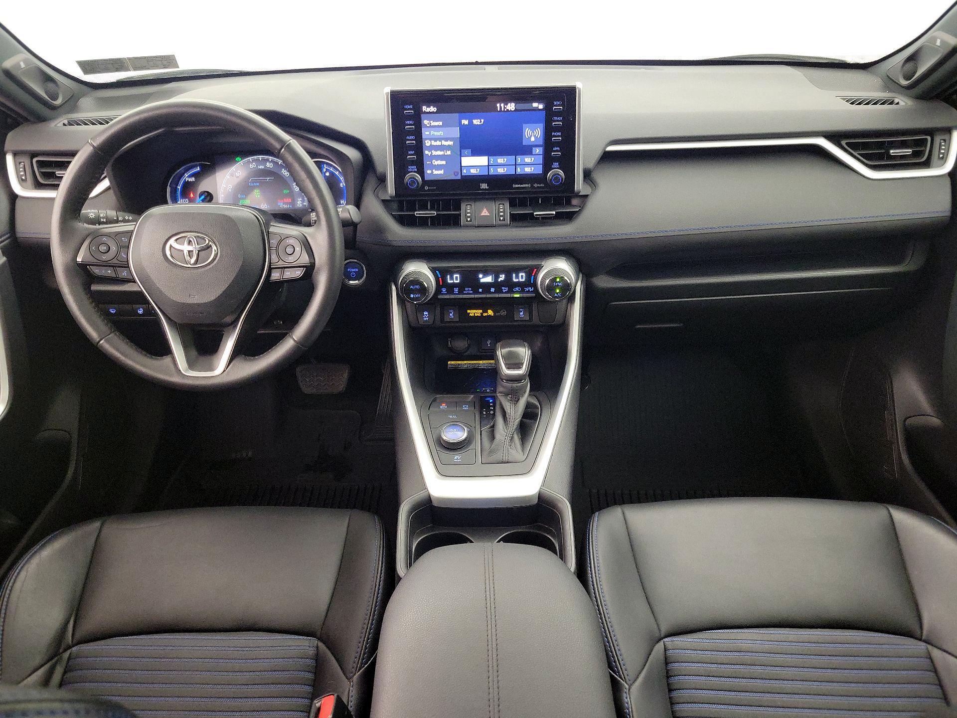 Thumbnail: 2021 Toyota RAV4 - 9