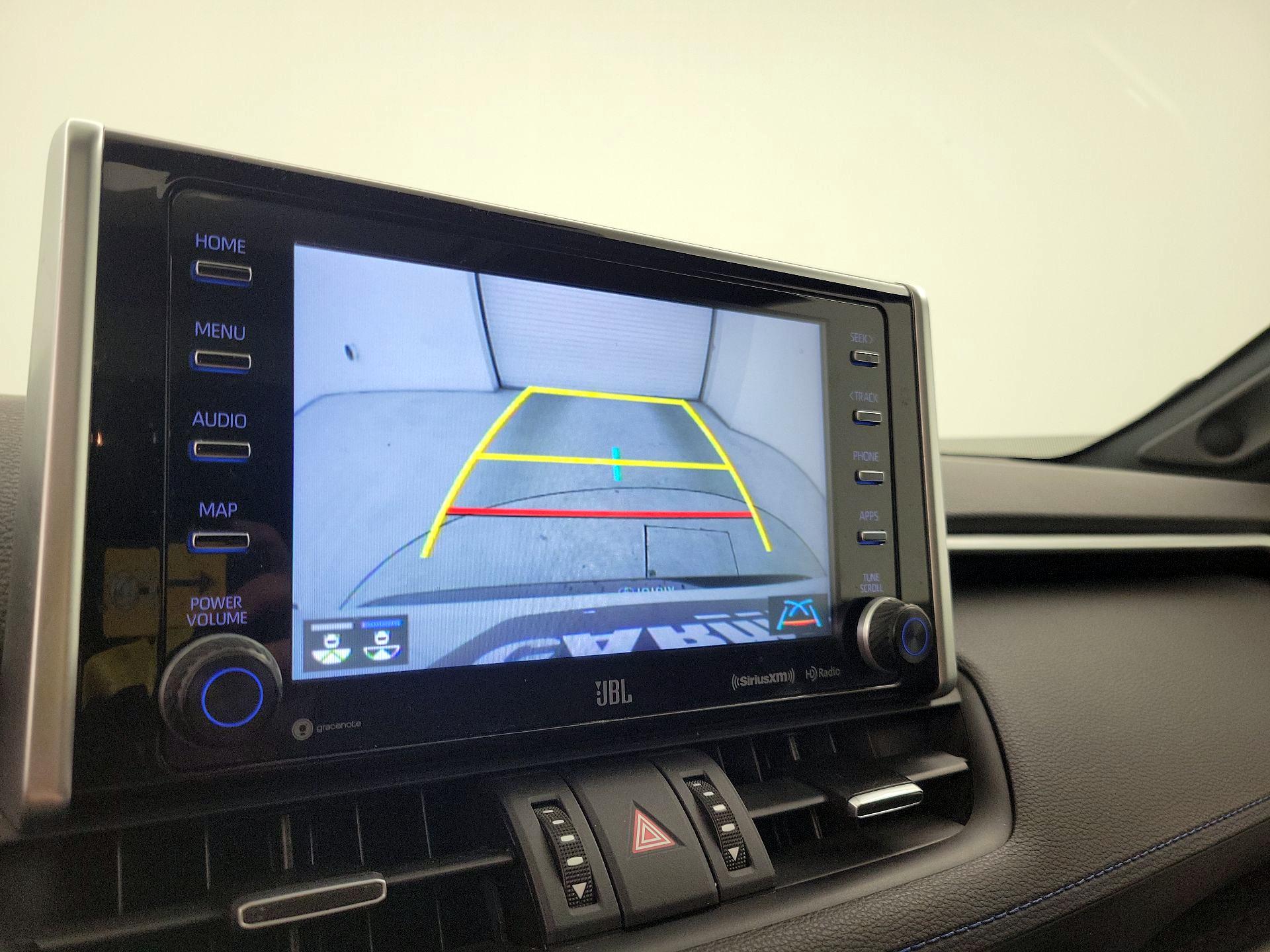 Thumbnail: 2021 Toyota RAV4 - 15