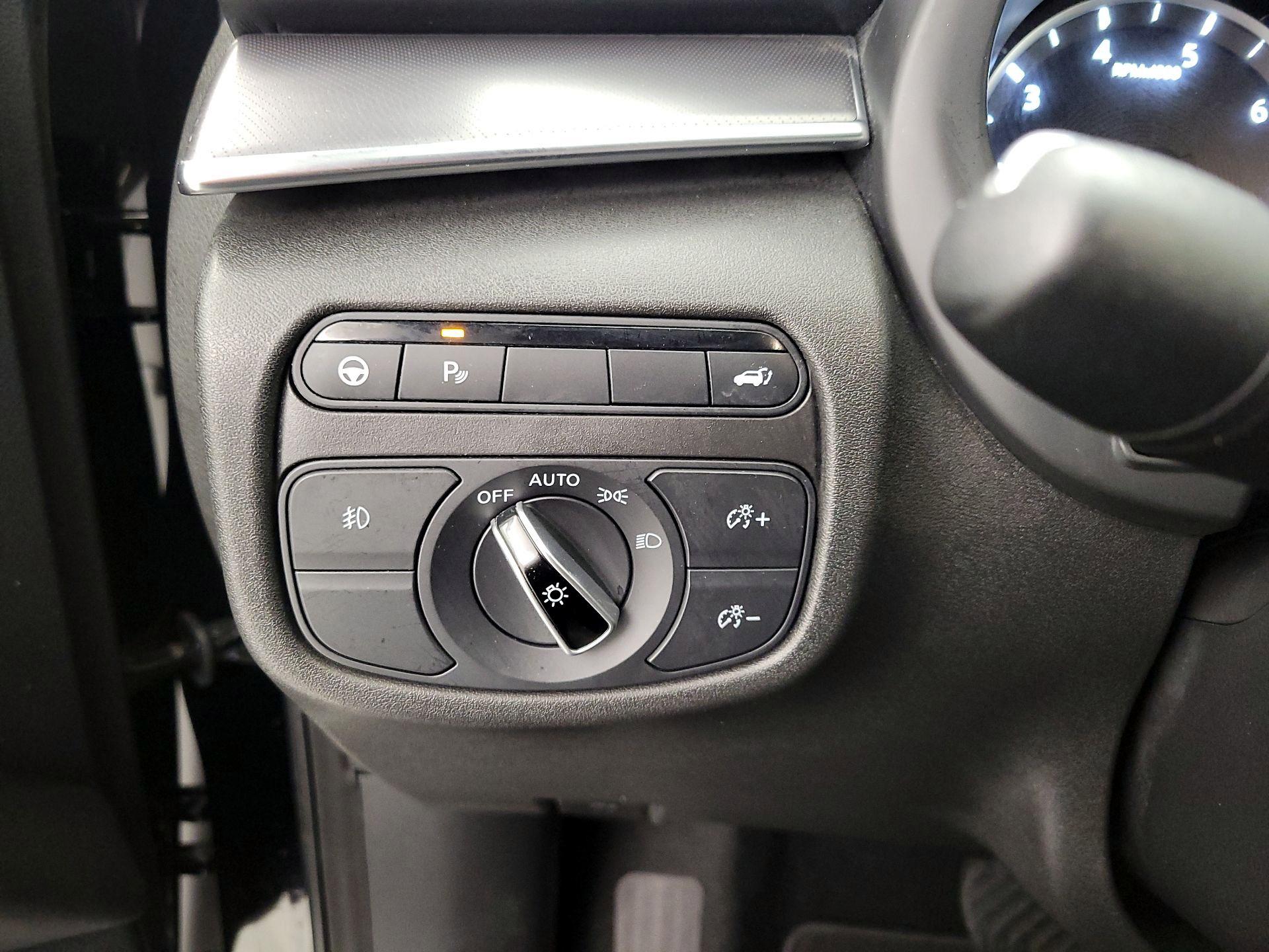 Thumbnail: 2023 INFINITI QX55 - 13