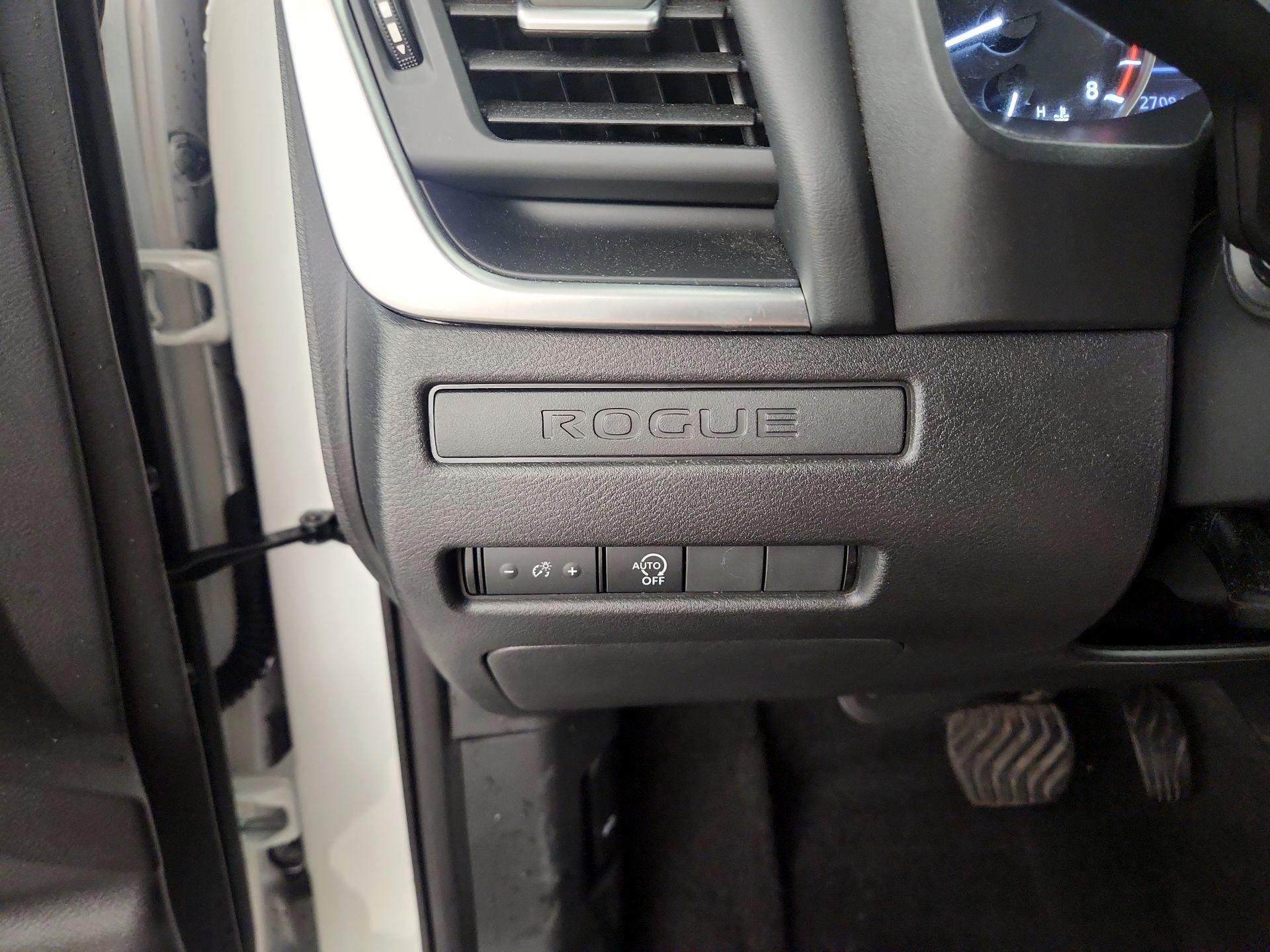 Thumbnail: 2023 Nissan Rogue - 13