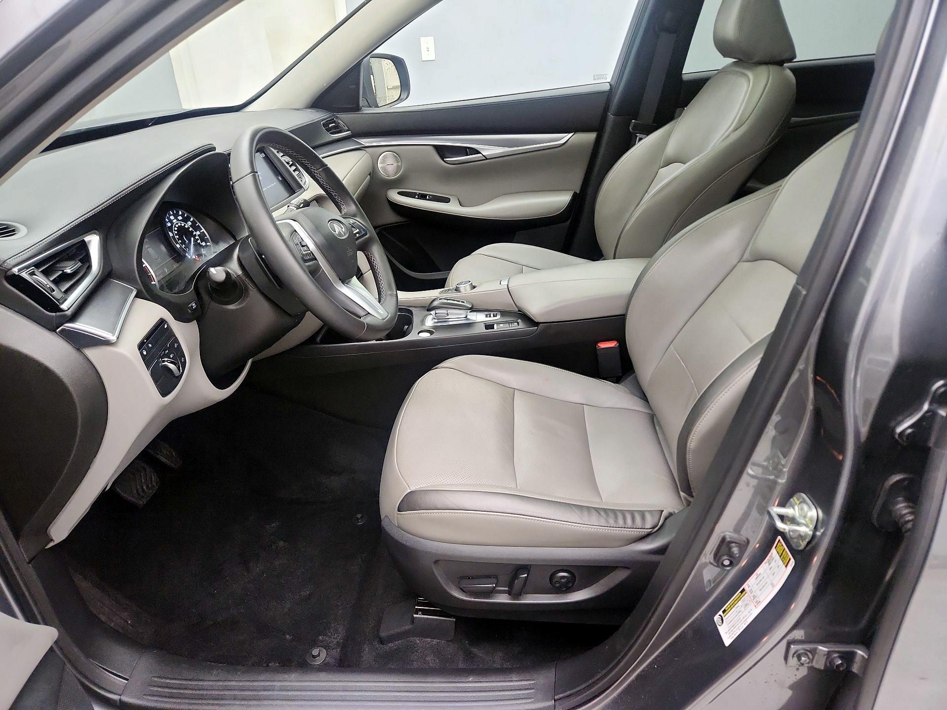 Thumbnail: 2023 INFINITI QX50 - 11