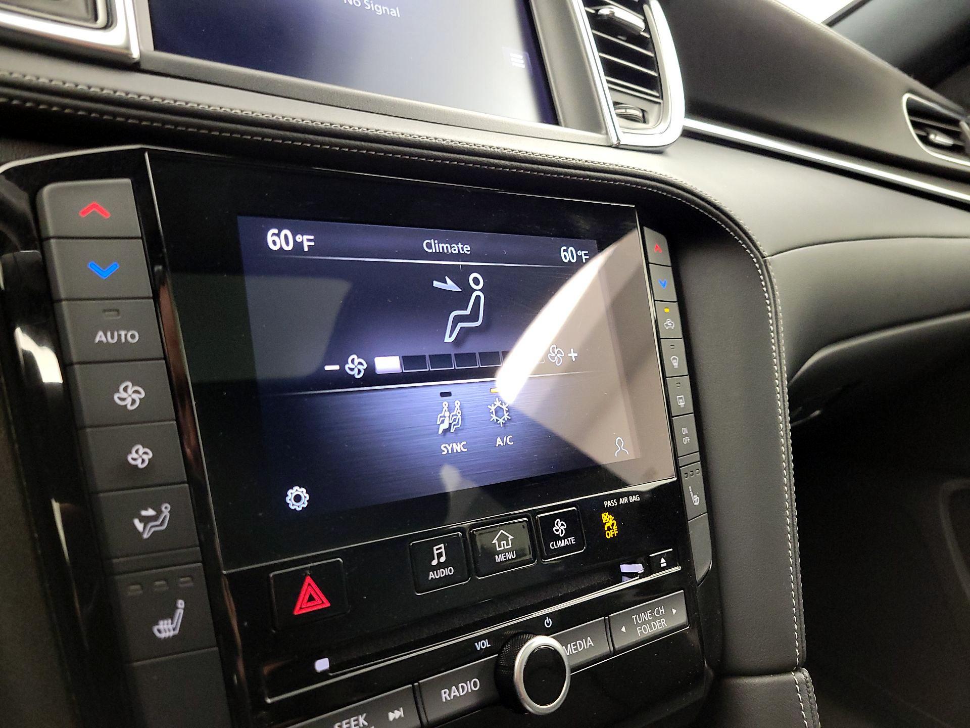 Thumbnail: 2023 INFINITI QX55 - 16