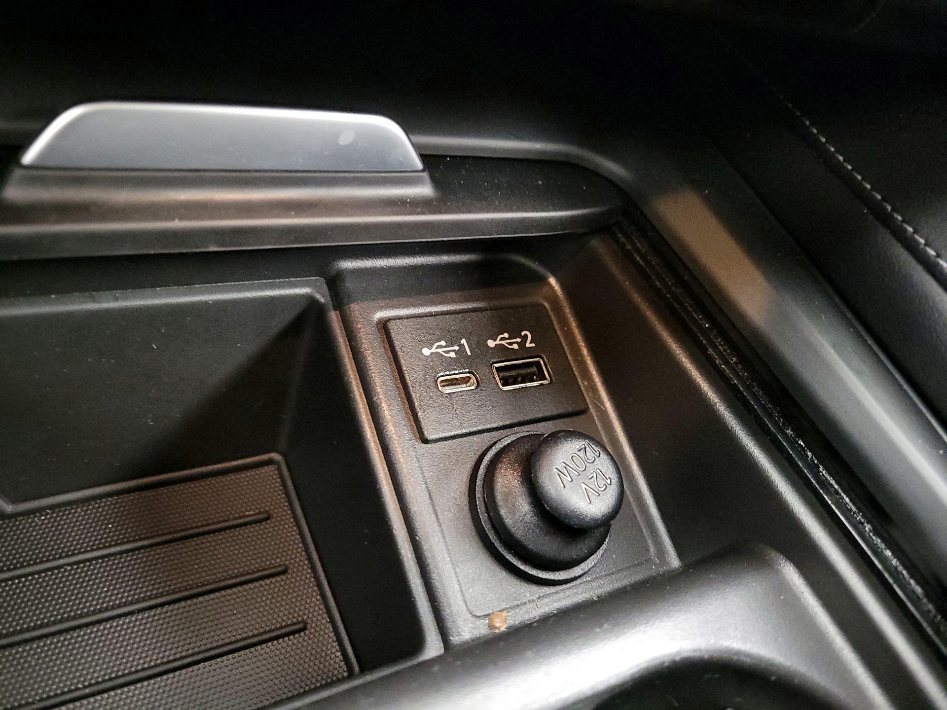 Thumbnail: 2023 INFINITI QX55 - 18