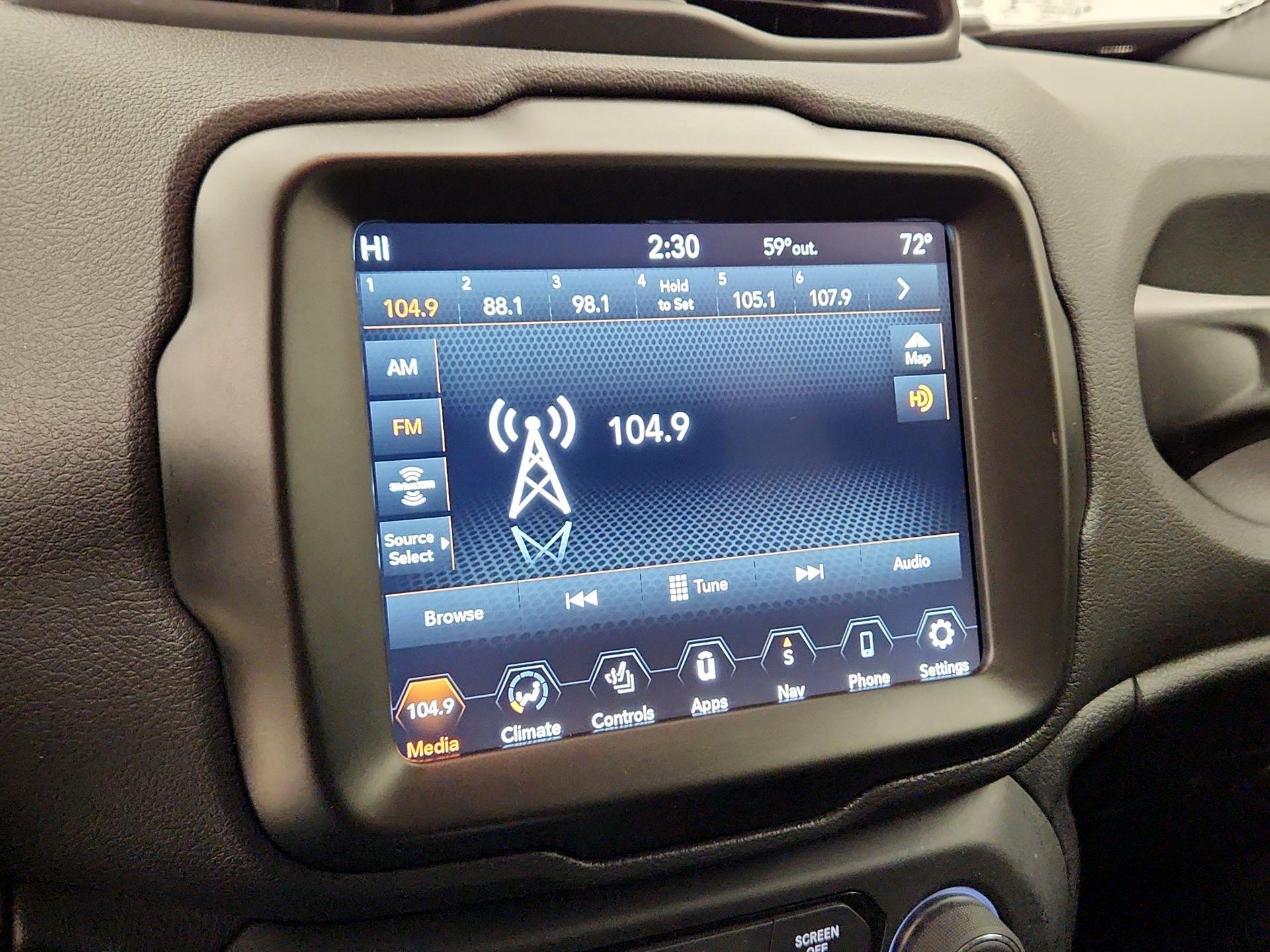 Thumbnail: 2022 Jeep Renegade - 14