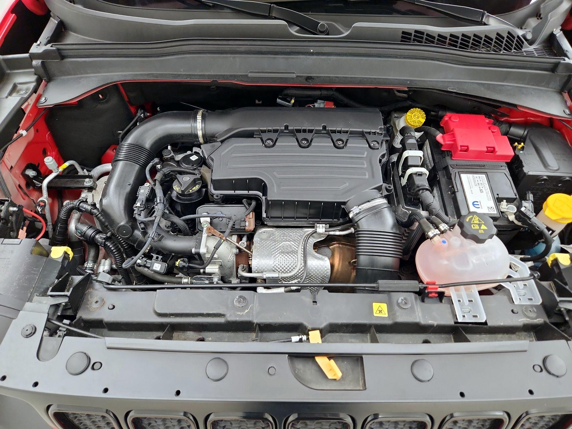 Thumbnail: 2022 Jeep Renegade - 20