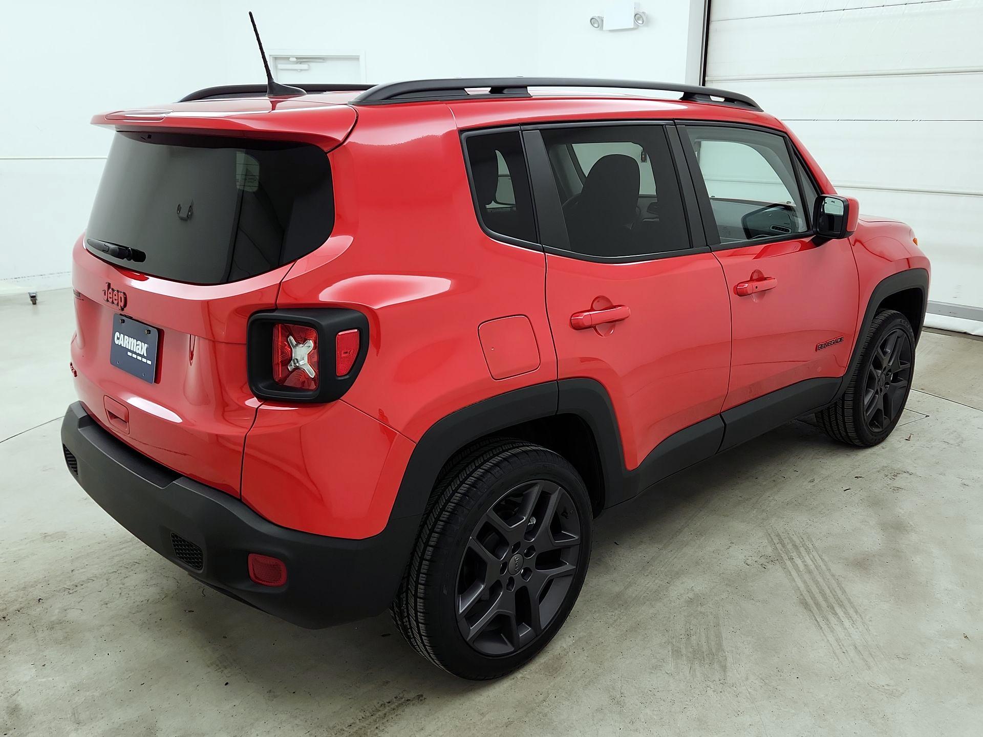 Thumbnail: 2022 Jeep Renegade - 5