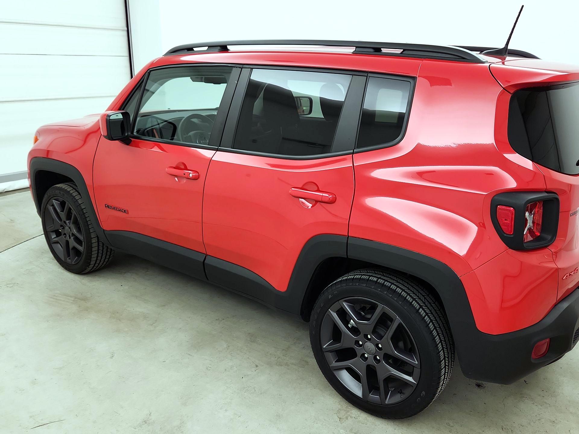 Thumbnail: 2022 Jeep Renegade - 7