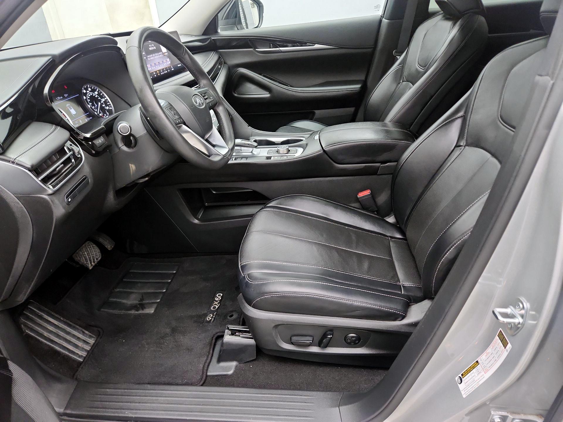 Thumbnail: 2023 INFINITI QX60 - 11