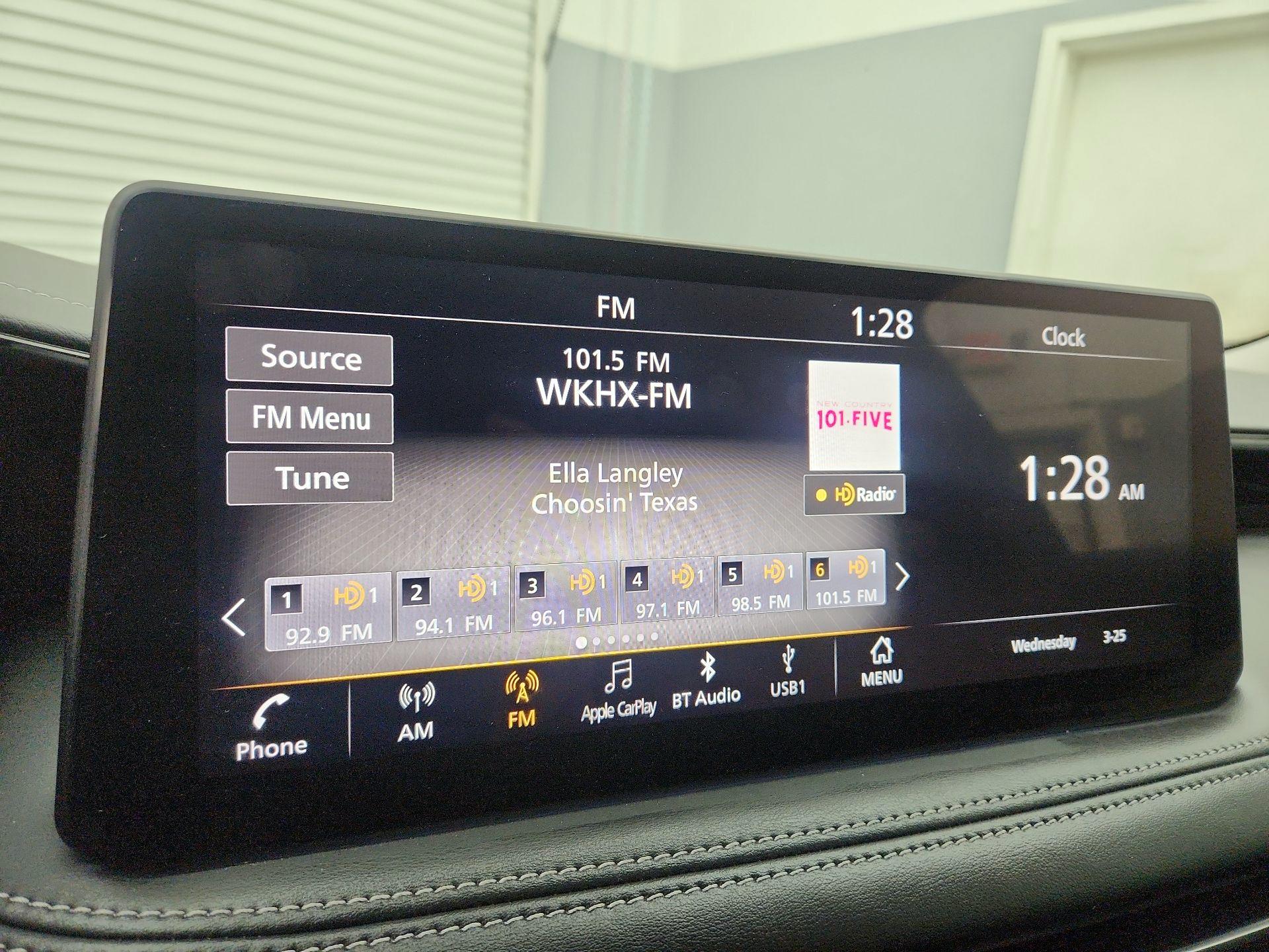 Thumbnail: 2023 INFINITI QX60 - 15