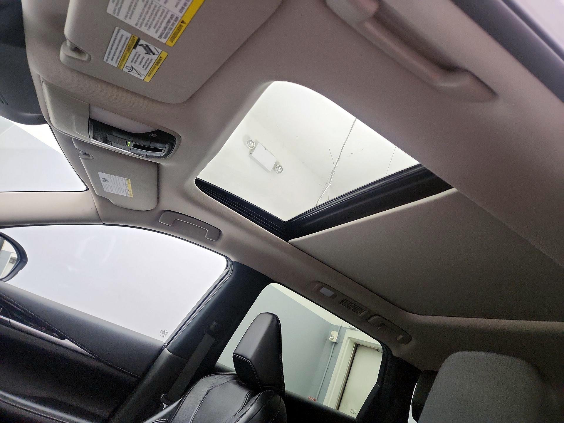 Thumbnail: 2023 INFINITI QX60 - 19