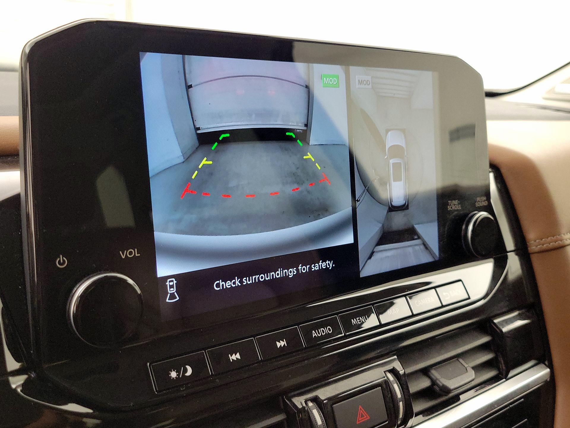 Thumbnail: 2023 Nissan Pathfinder - 14