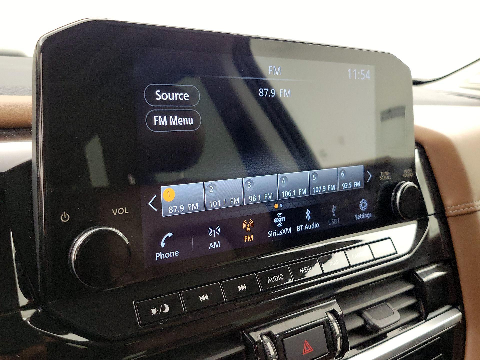 Thumbnail: 2023 Nissan Pathfinder - 15