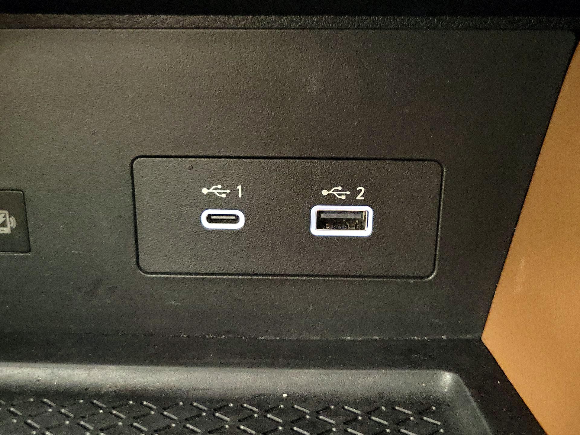 Thumbnail: 2023 Nissan Pathfinder - 18