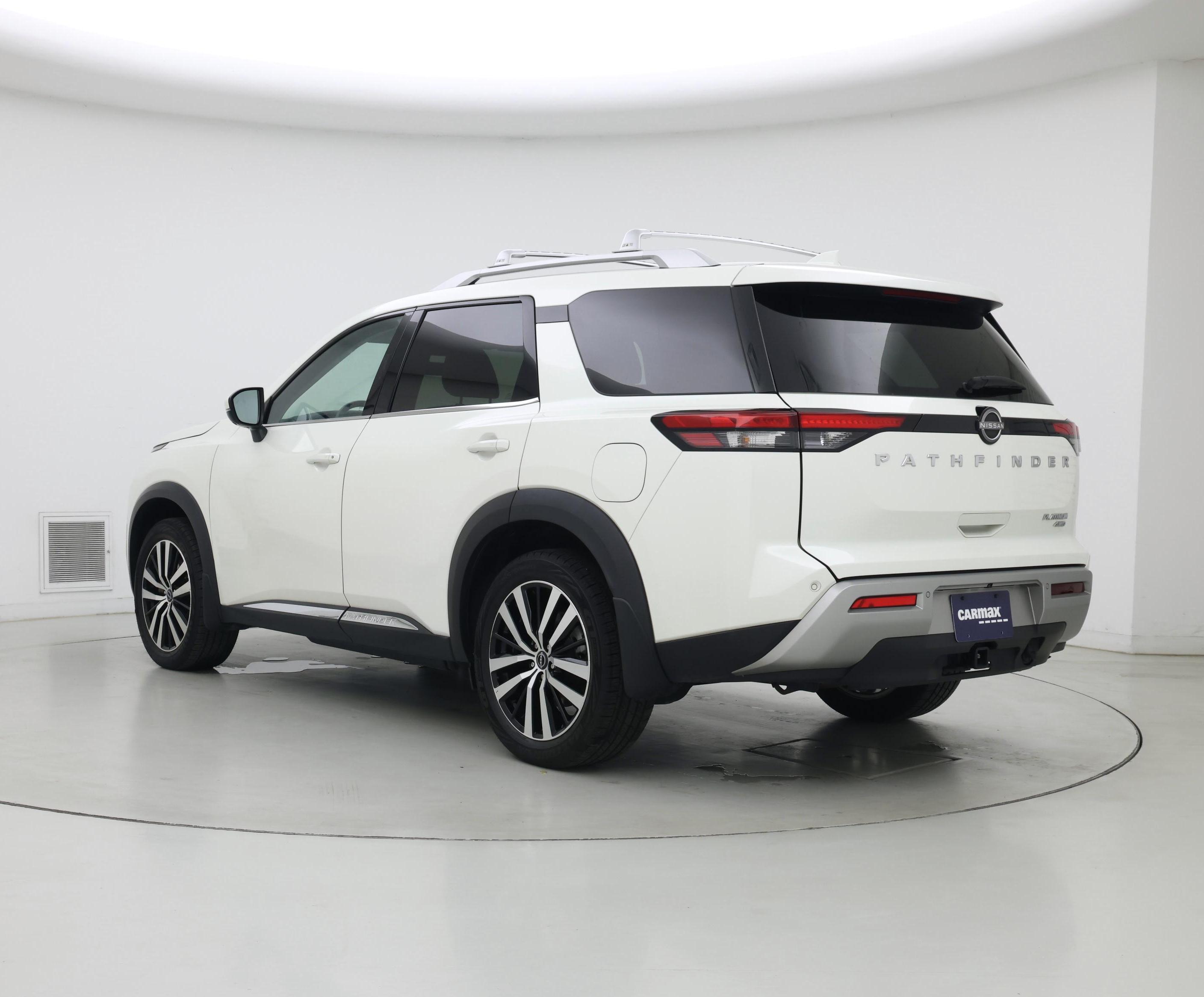 Thumbnail: 2023 Nissan Pathfinder - 2