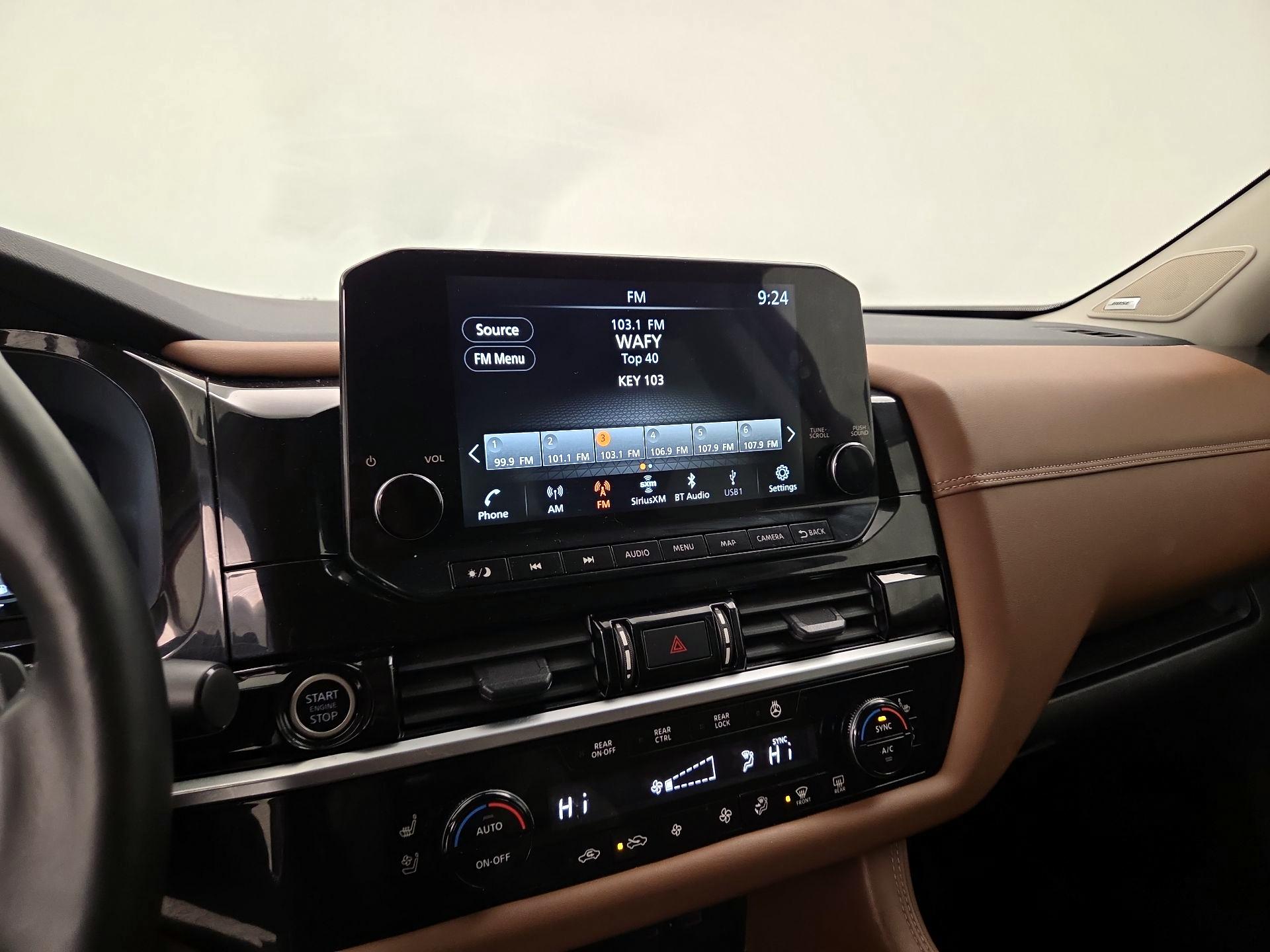 Thumbnail: 2023 Nissan Pathfinder - 16