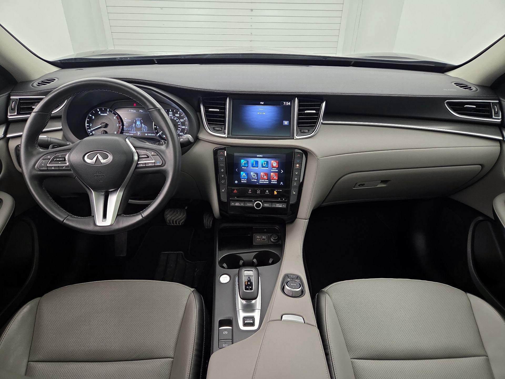 Thumbnail: 2023 INFINITI QX50 - 9
