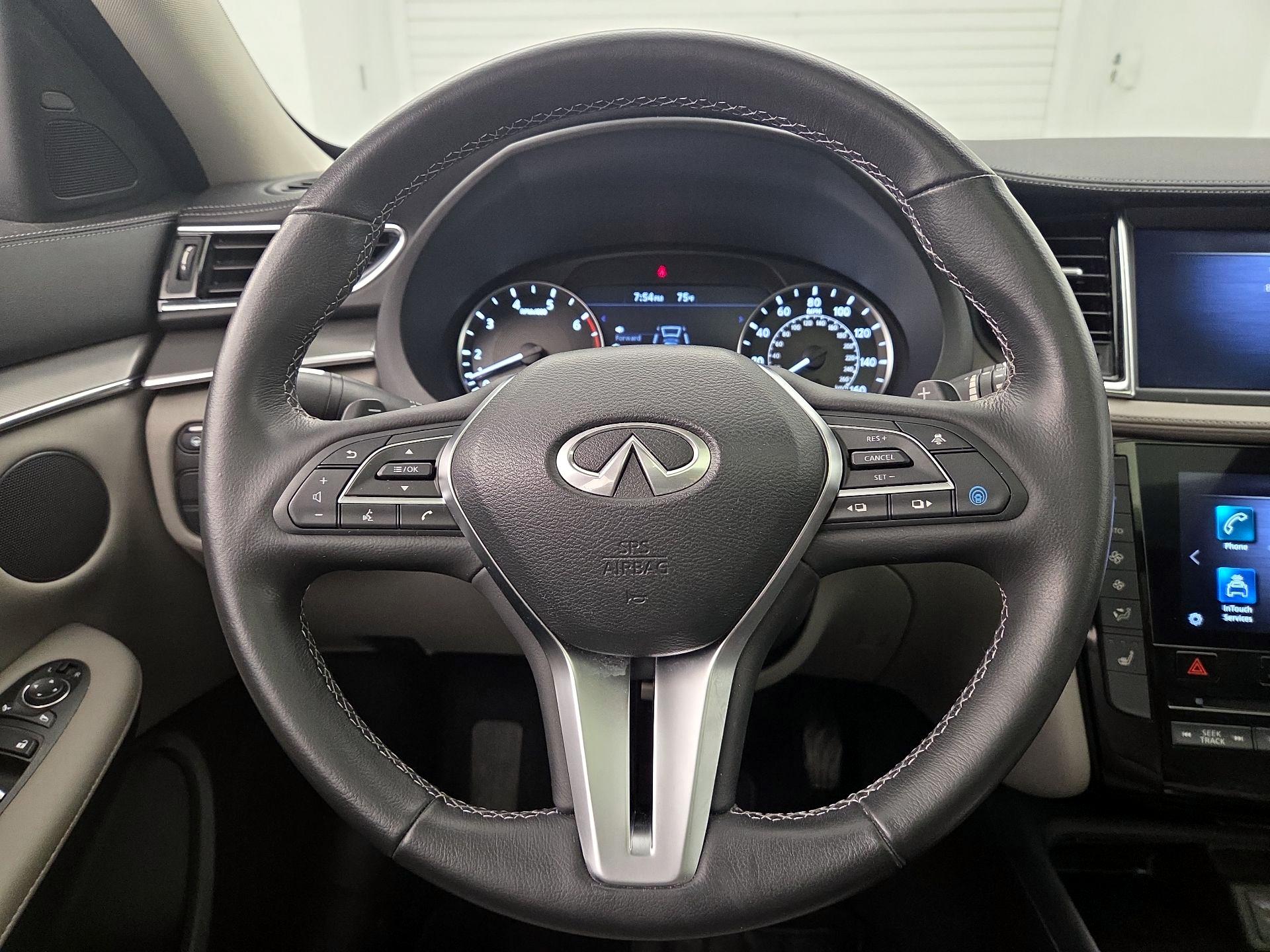 Thumbnail: 2023 INFINITI QX50 - 10