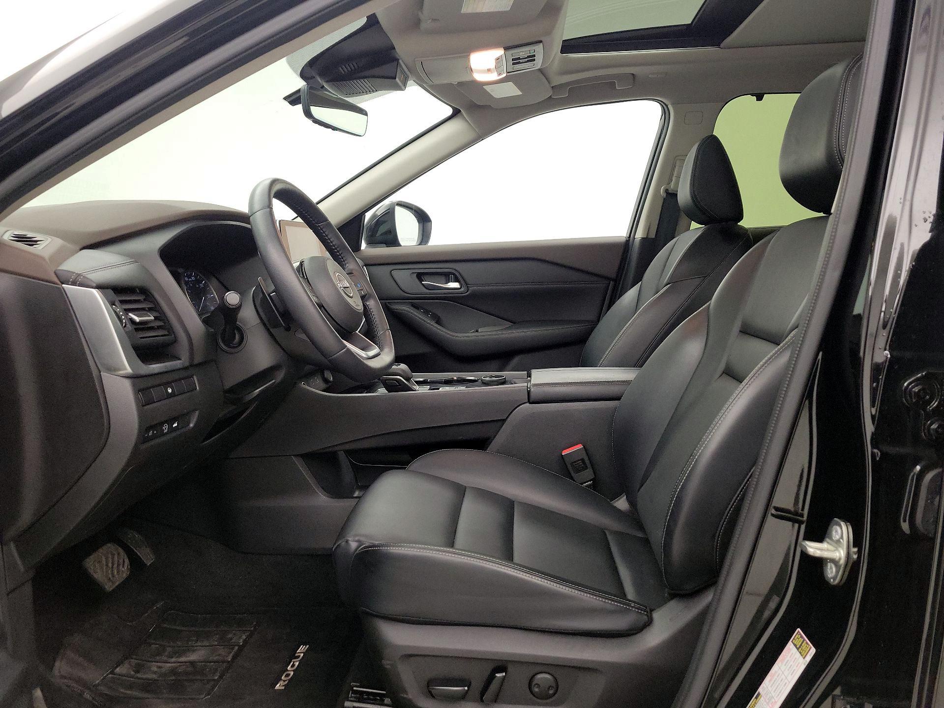 Thumbnail: 2023 Nissan Rogue - 11