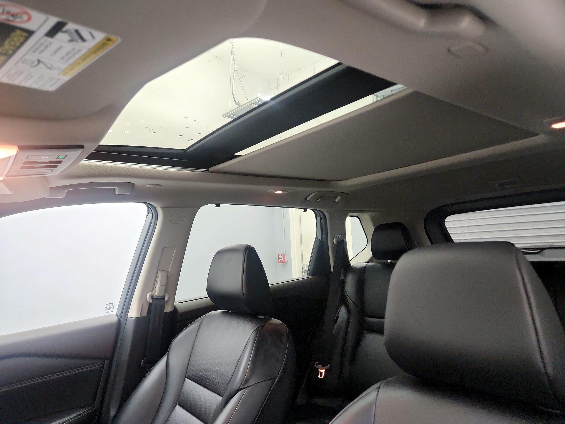 Thumbnail: 2023 Nissan Rogue - 19