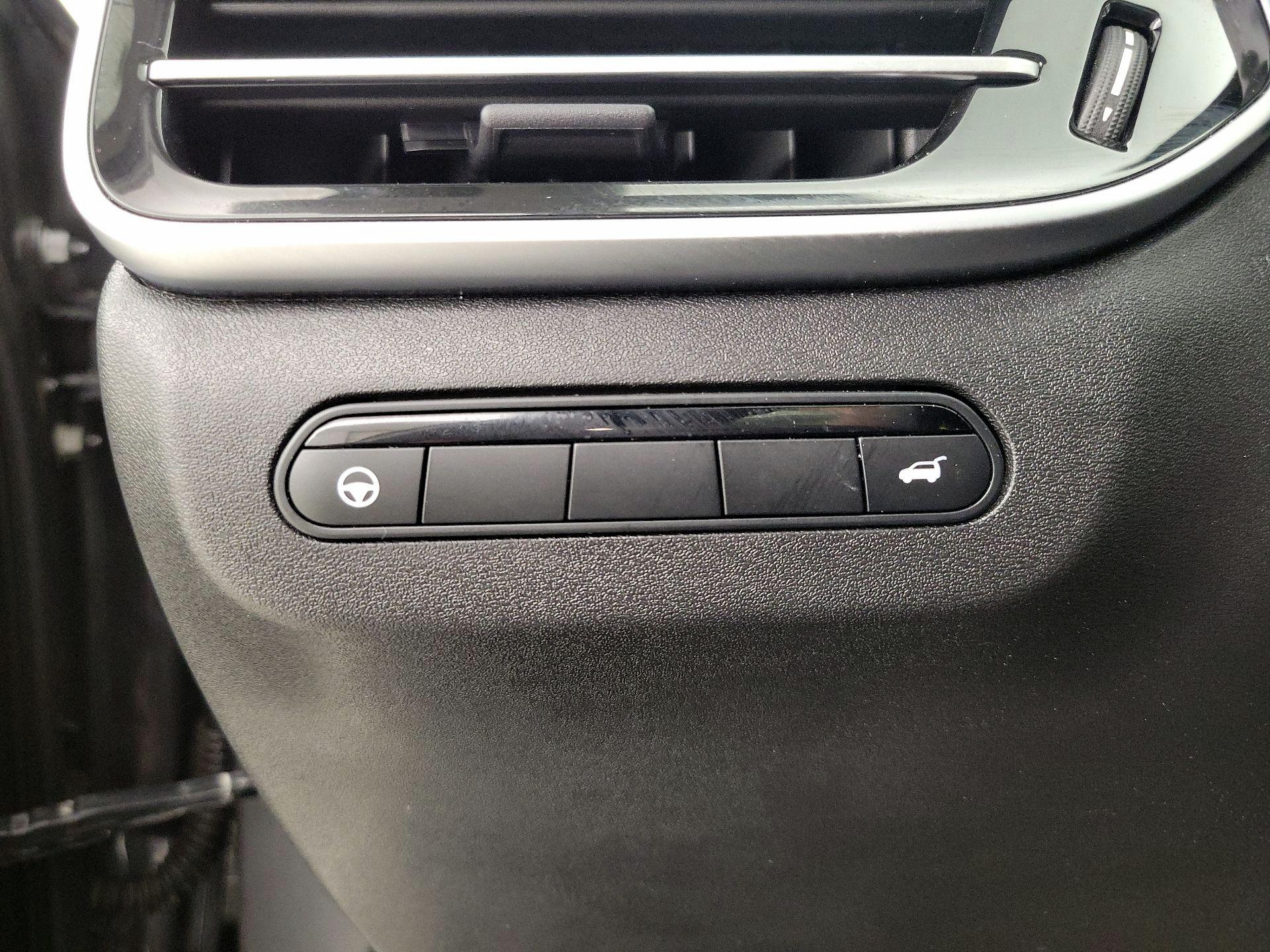 Thumbnail: 2023 INFINITI QX60 - 13