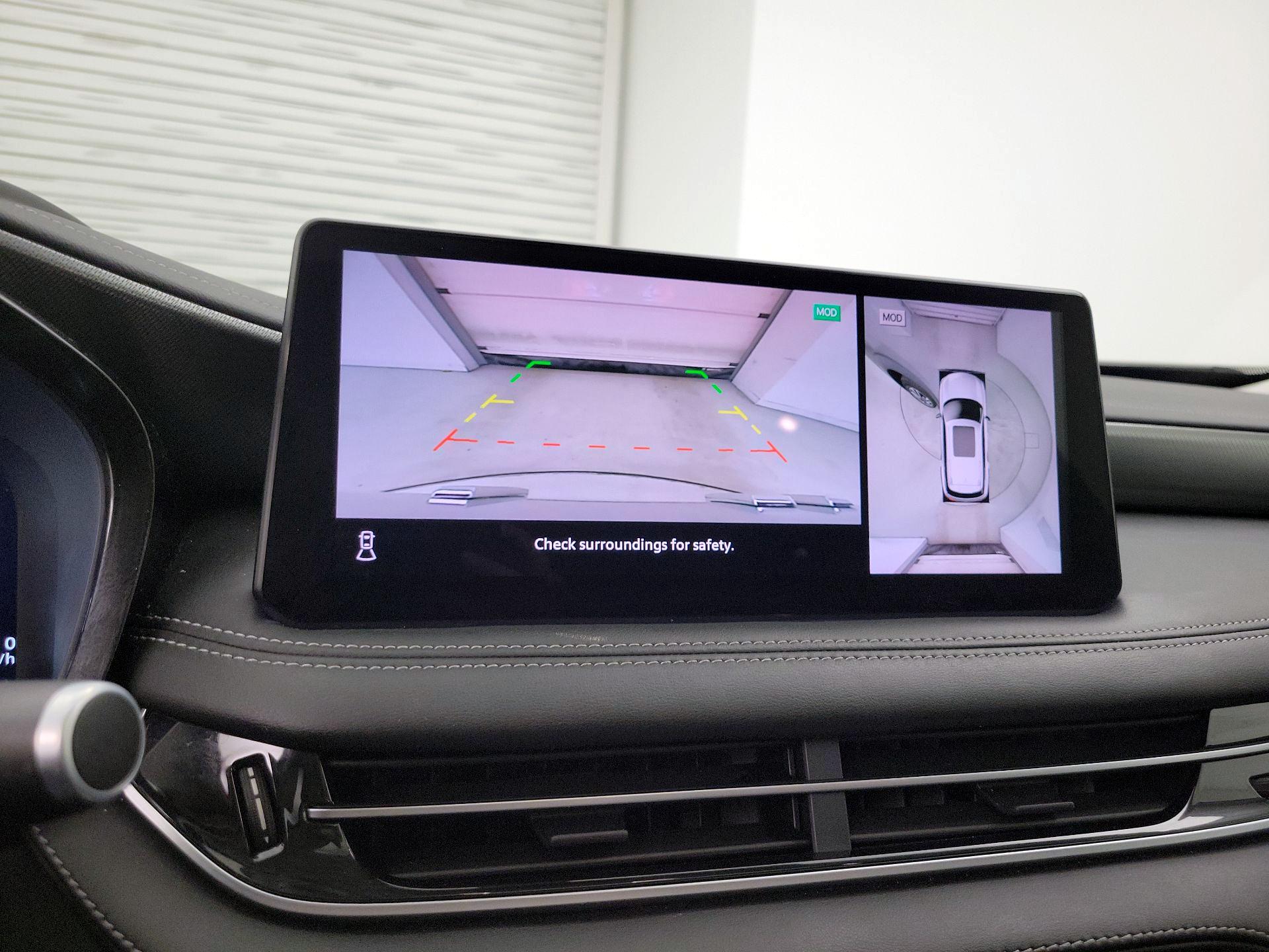 Thumbnail: 2023 INFINITI QX60 - 15