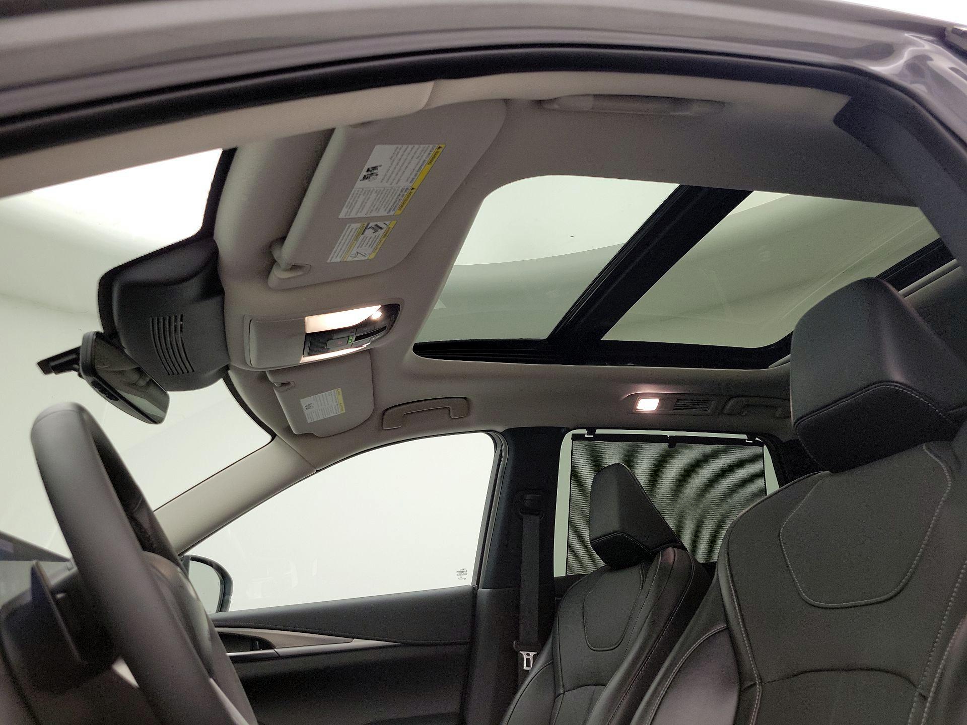 Thumbnail: 2023 INFINITI QX60 - 20