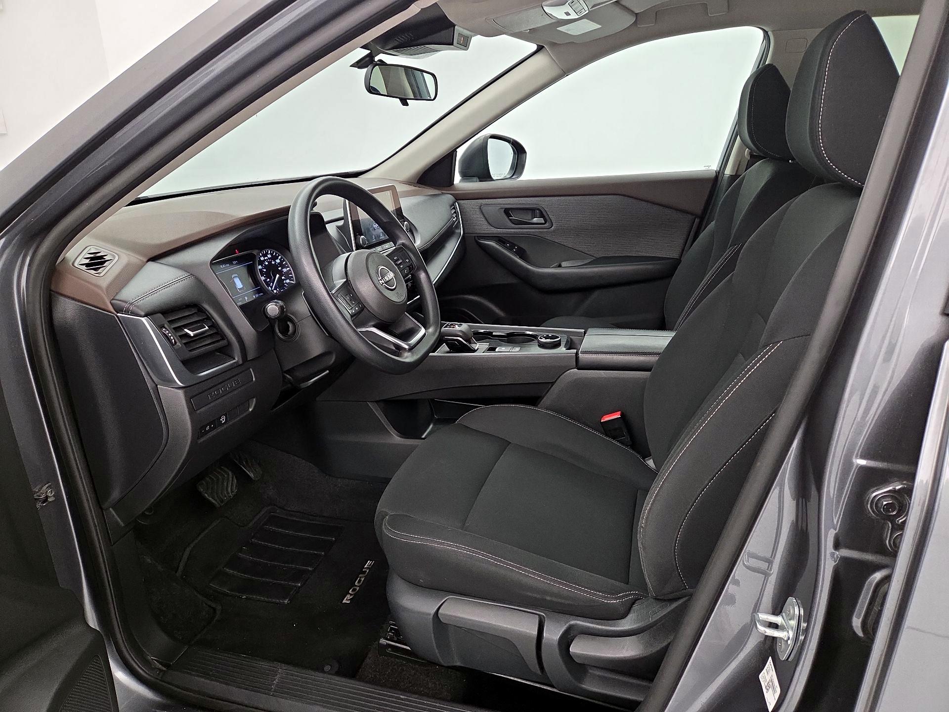 Thumbnail: 2023 Nissan Rogue - 11