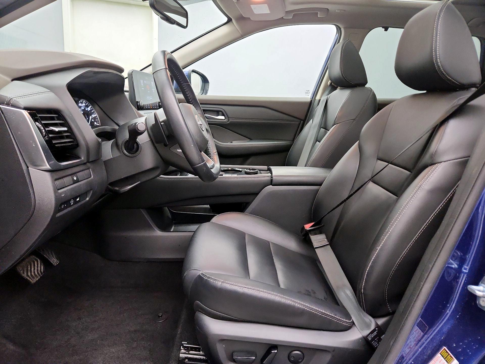 Thumbnail: 2023 Nissan Rogue - 11